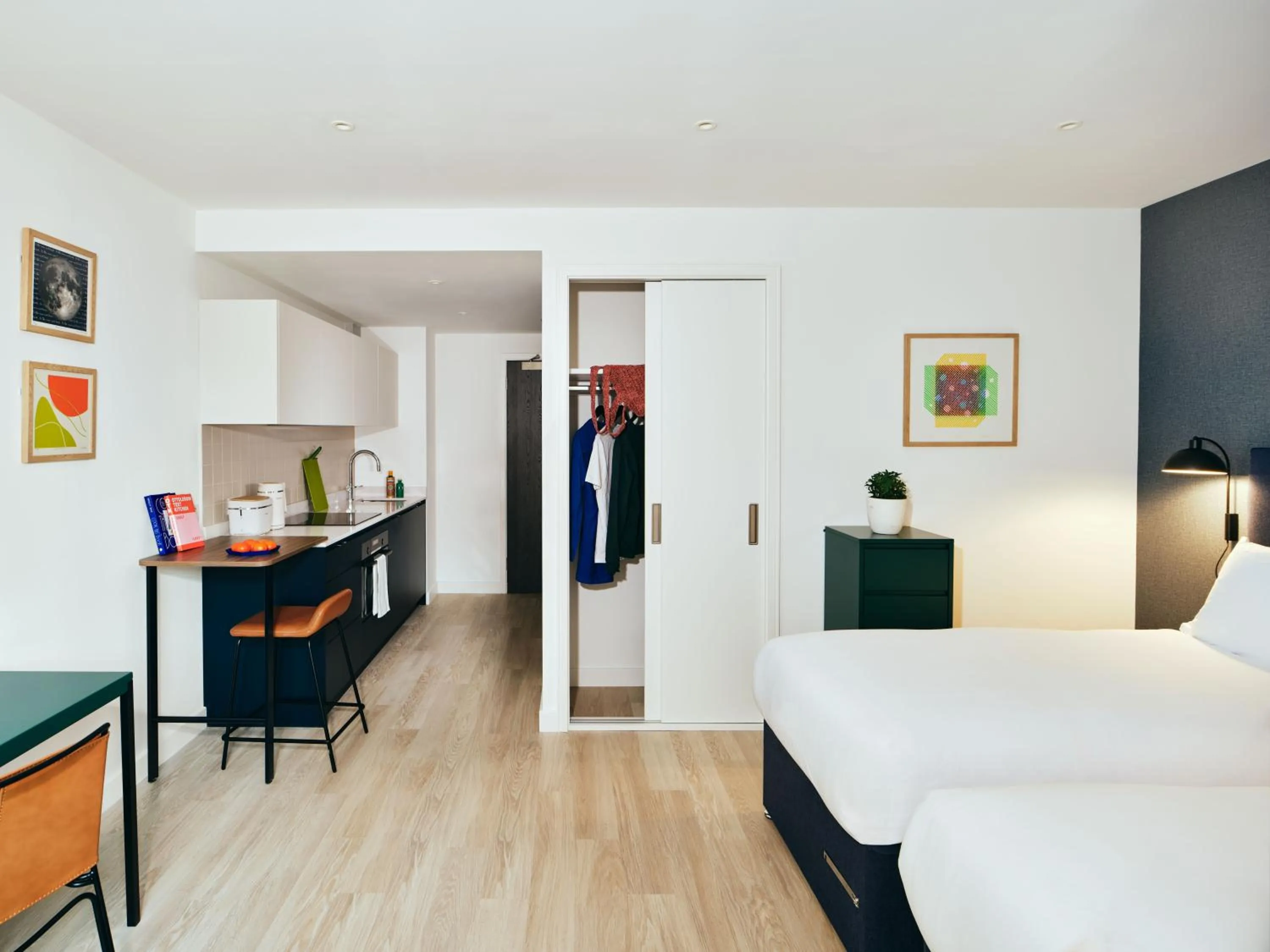 Bed in Vertus Edit Canary Wharf