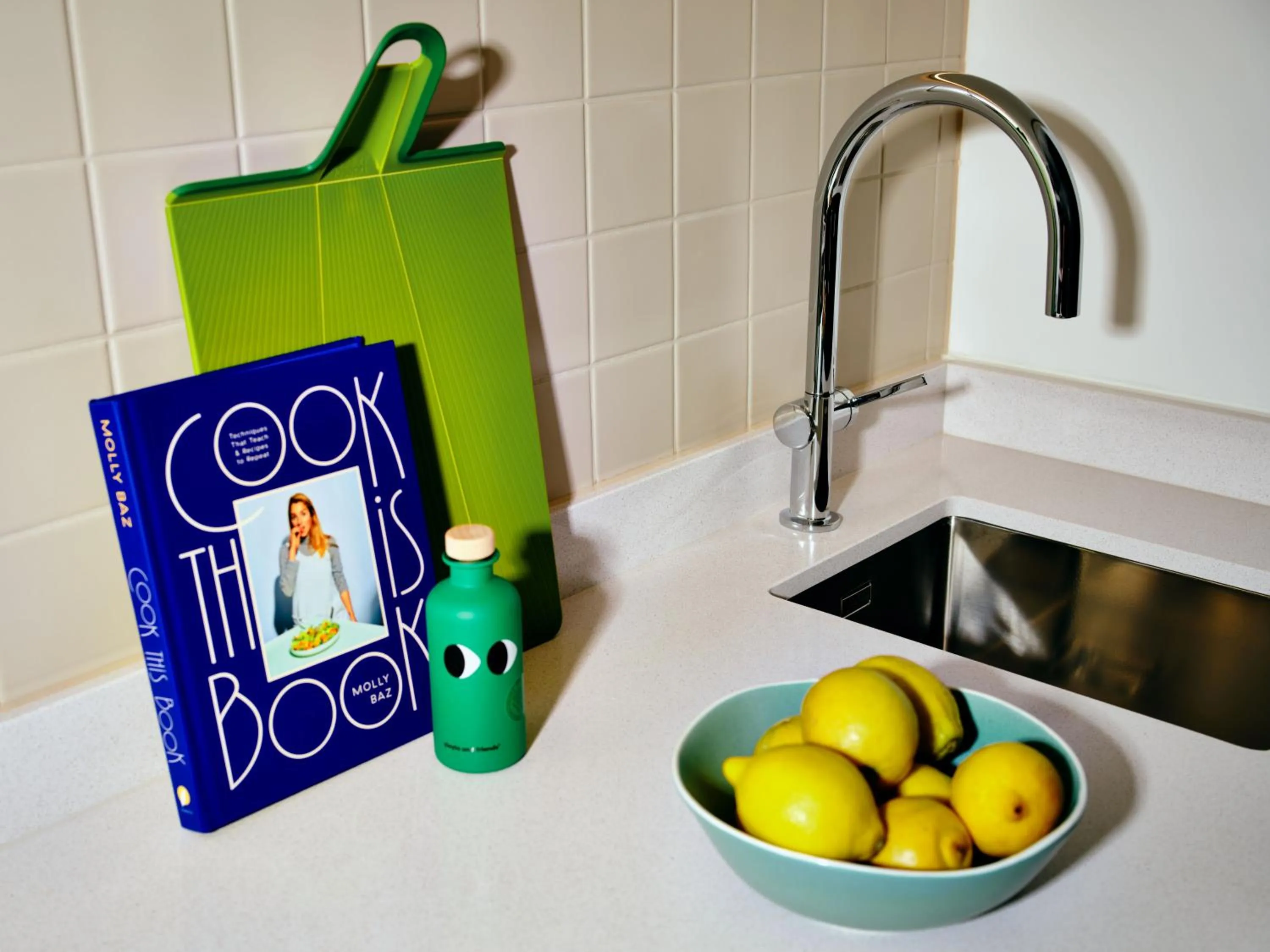 kitchen in Vertus Edit Canary Wharf