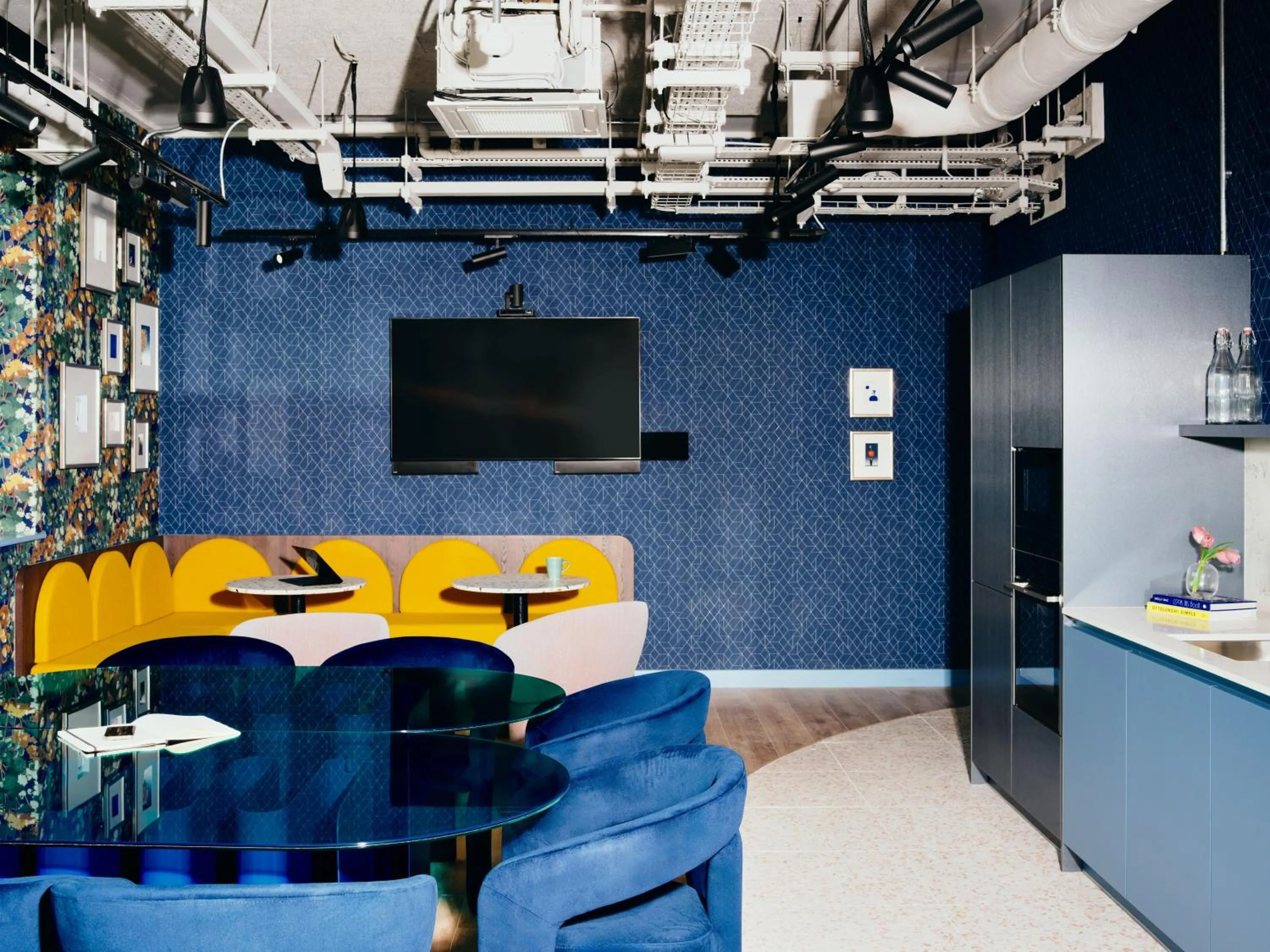Meeting/conference room in Vertus Edit Canary Wharf