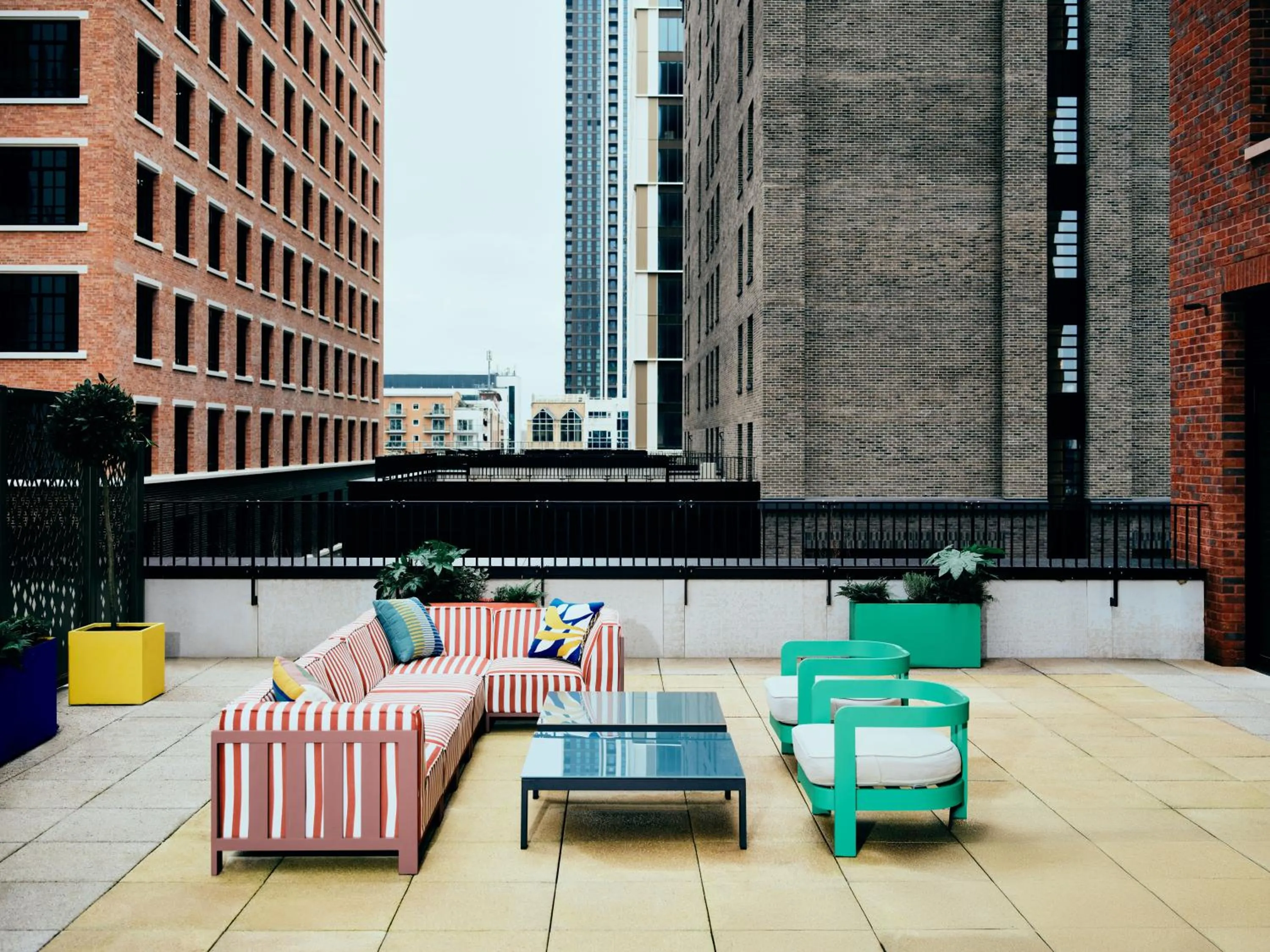 Balcony/Terrace in Vertus Edit Canary Wharf