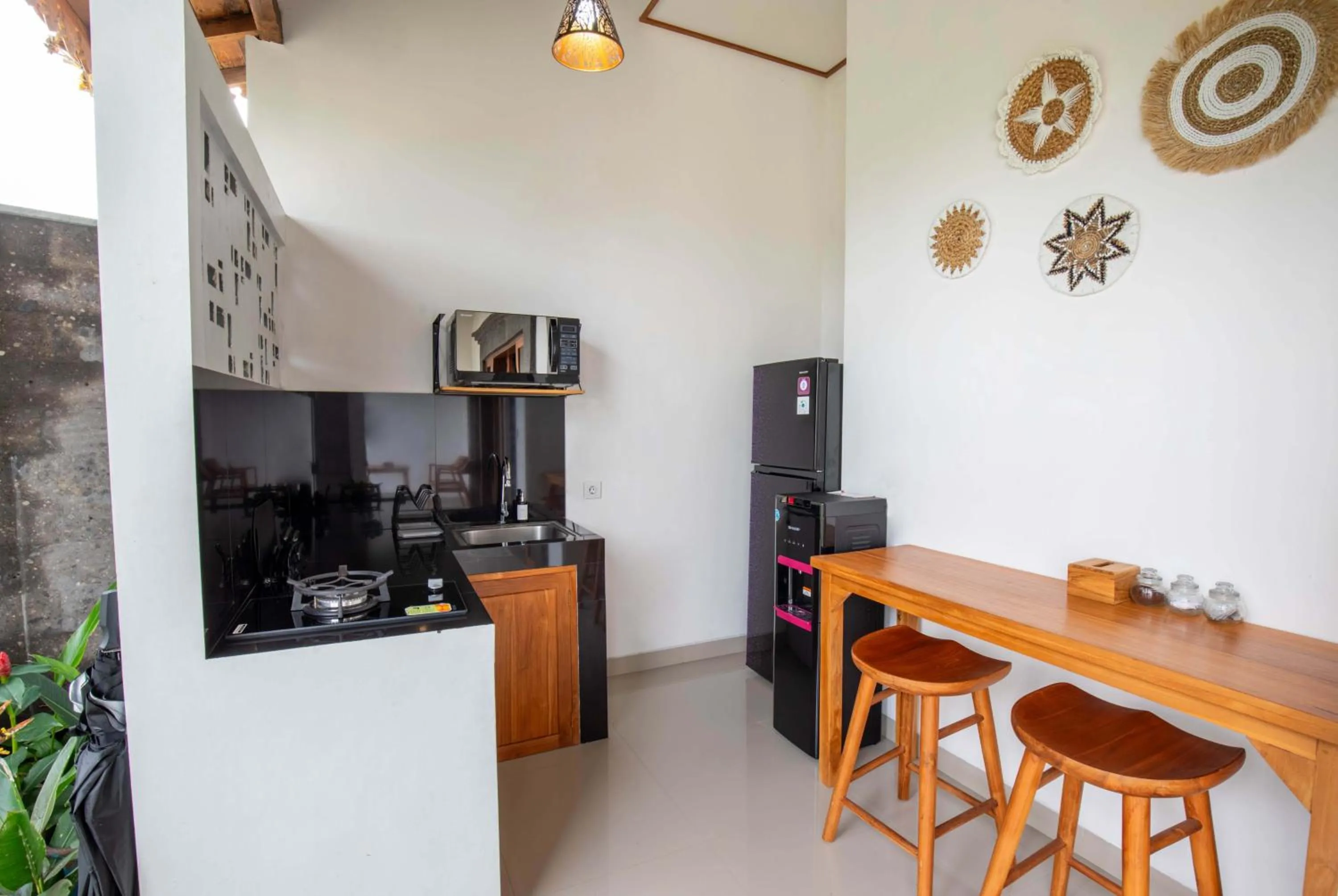 Kitchen or kitchenette in Weda Villas