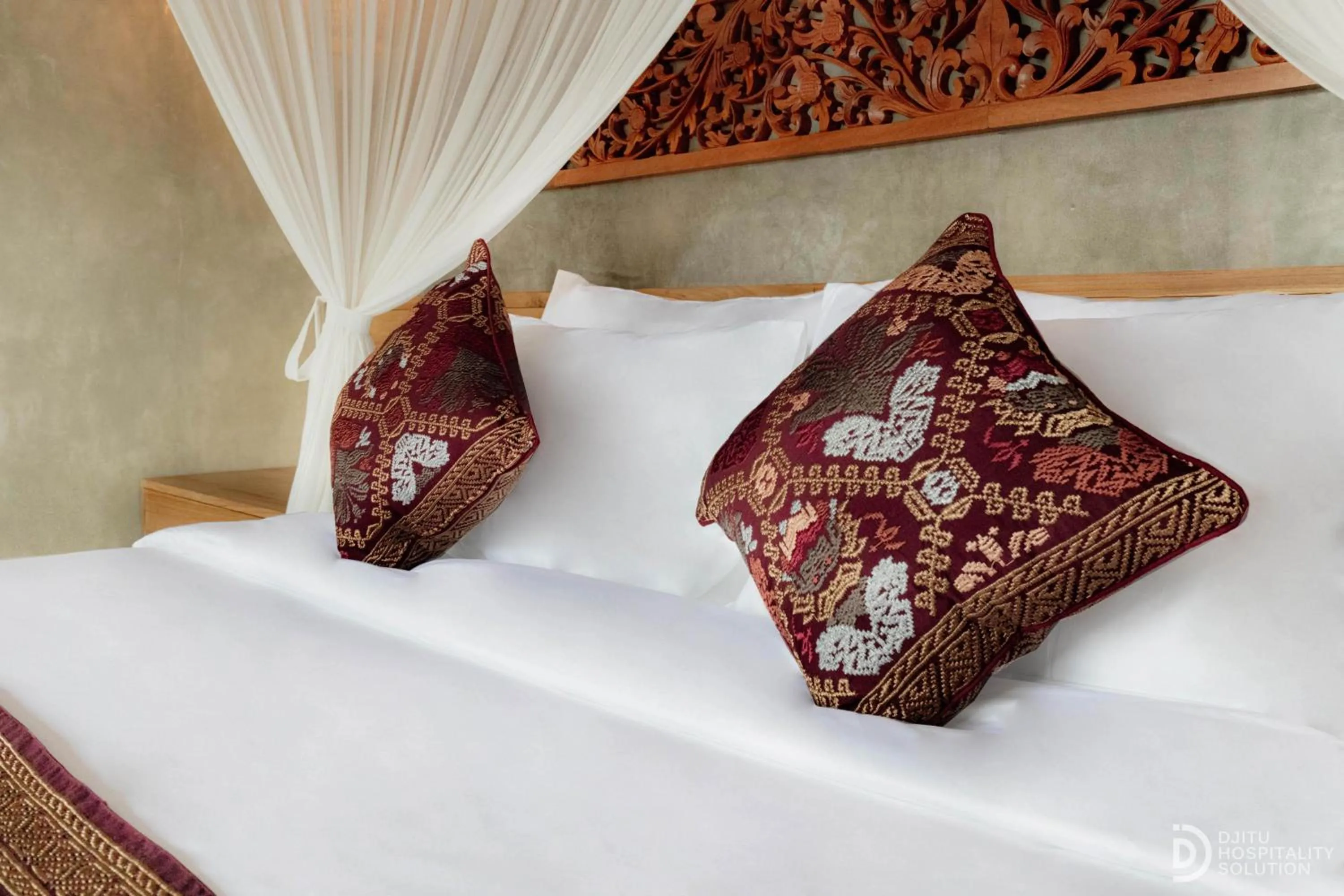 Bedroom, Bed in Weda Villas