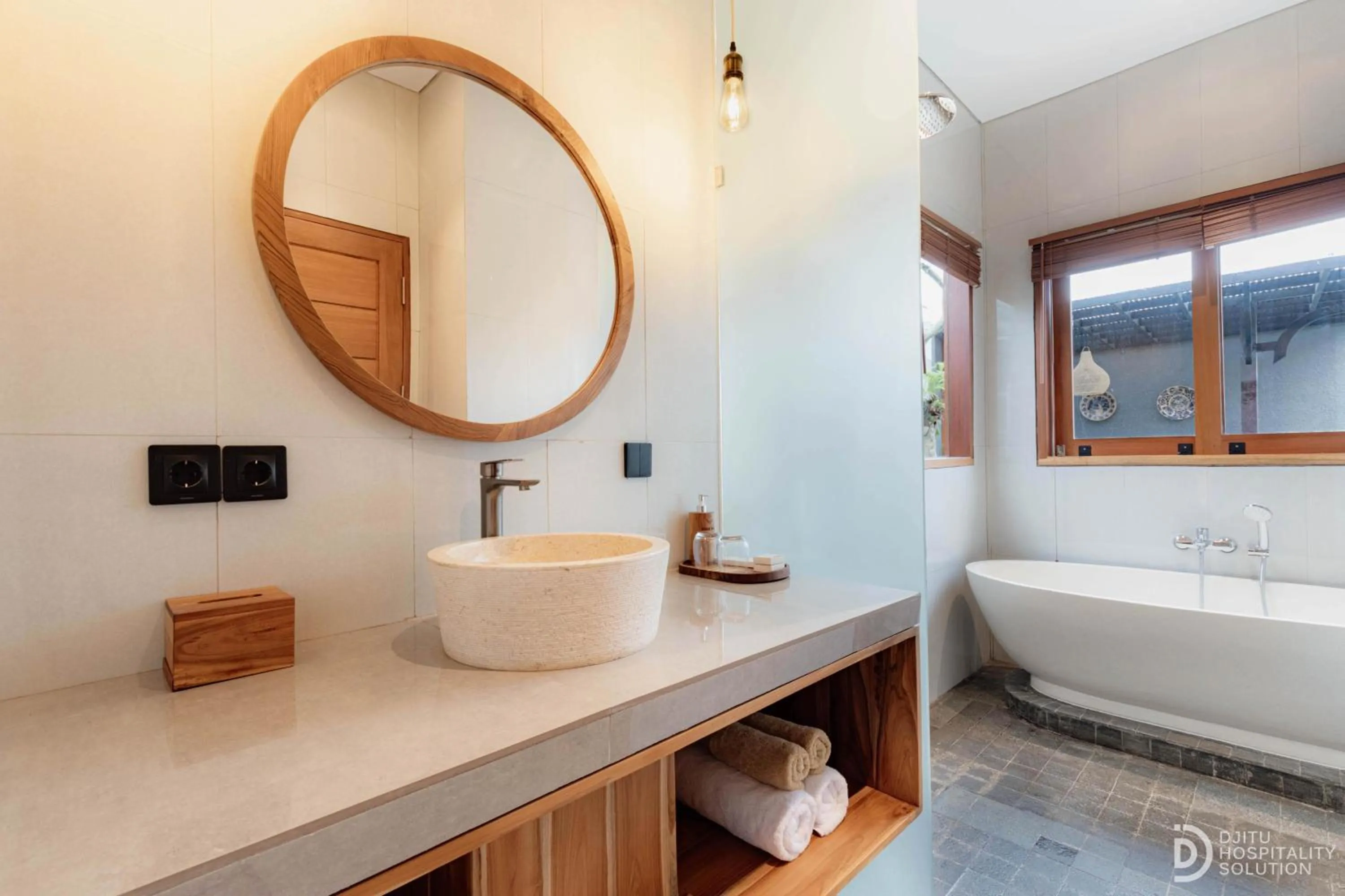 Bathroom in Weda Villas