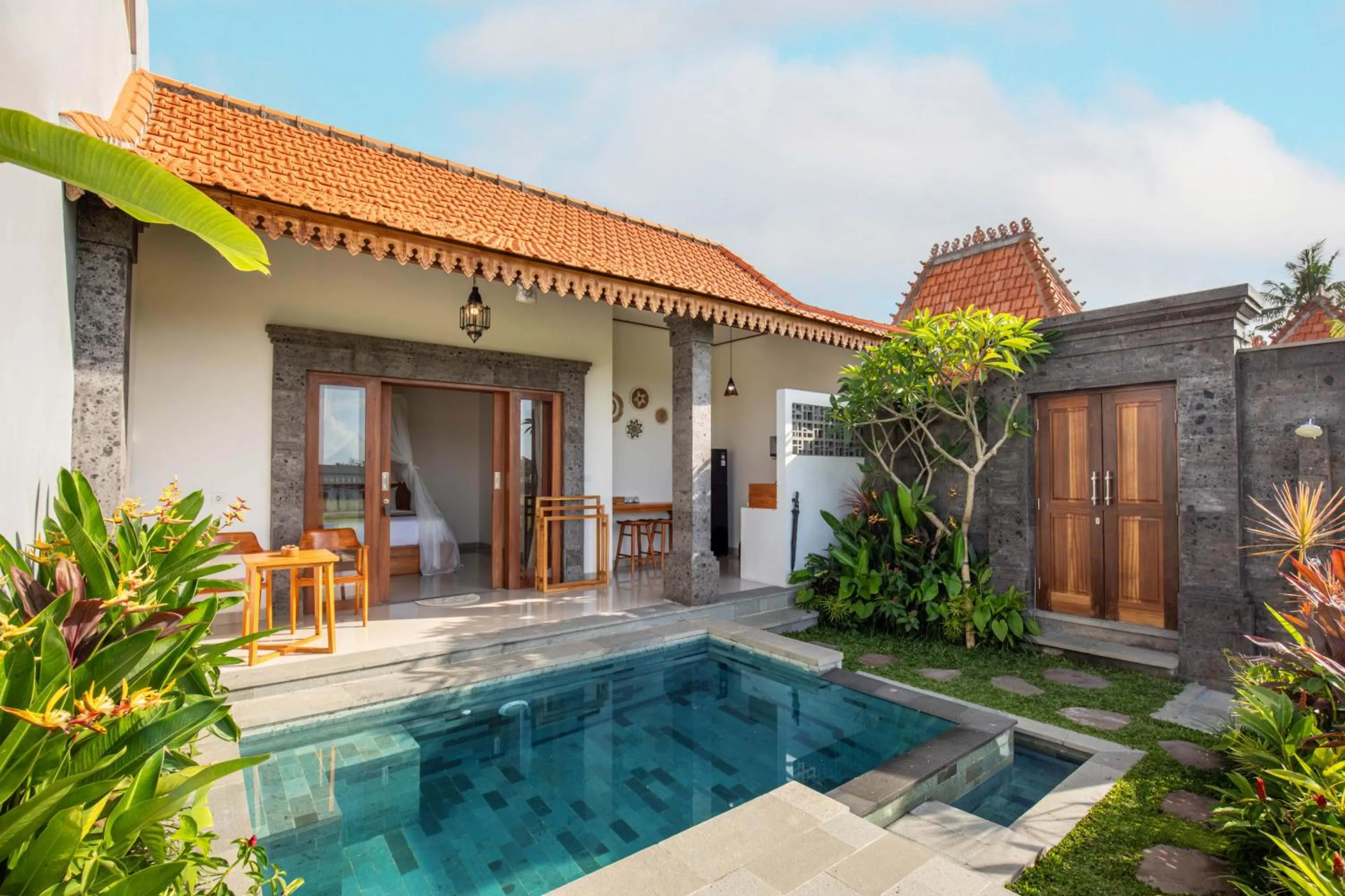 Balcony/Terrace in Weda Villas