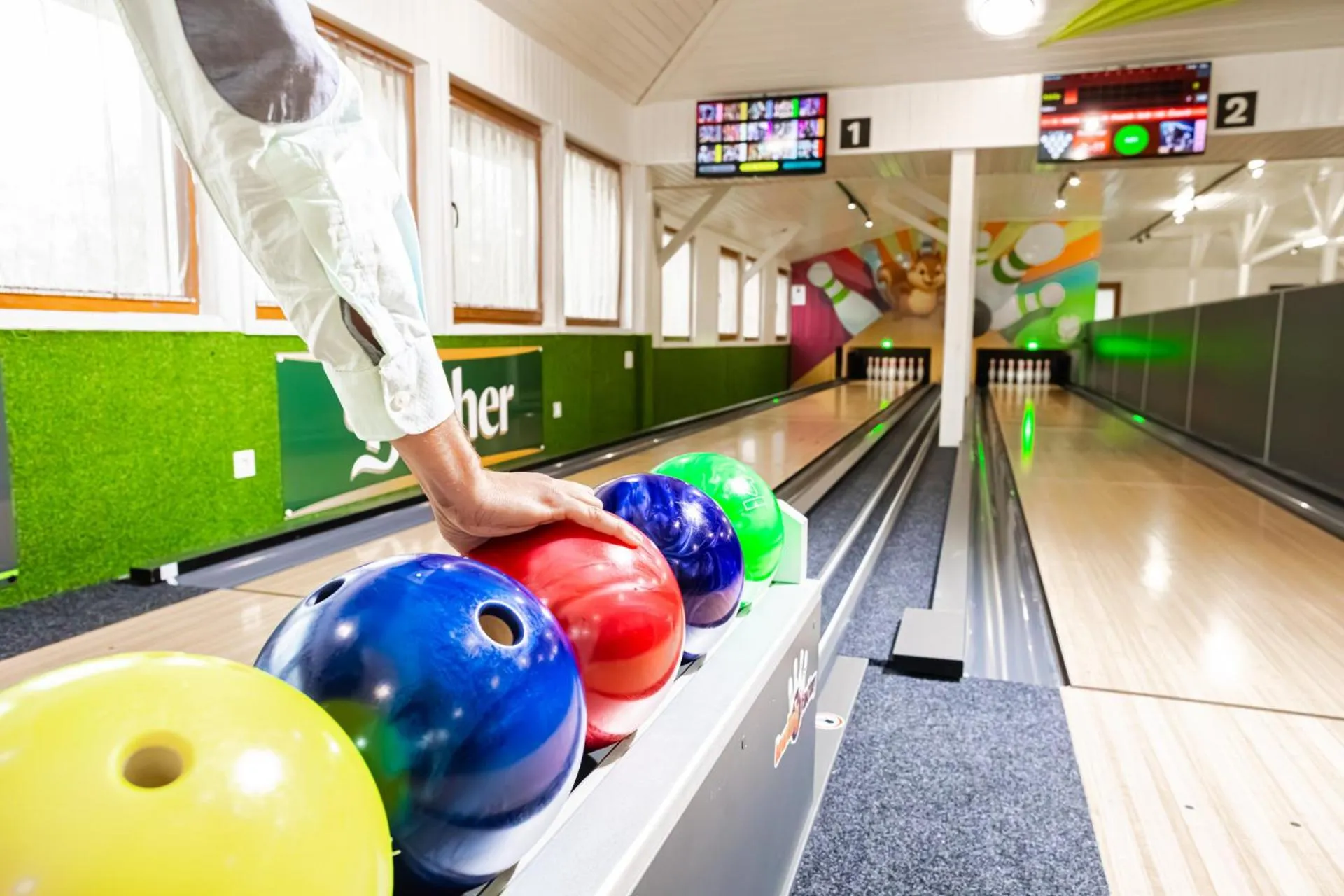 People in Park Hotel Bükfürdő