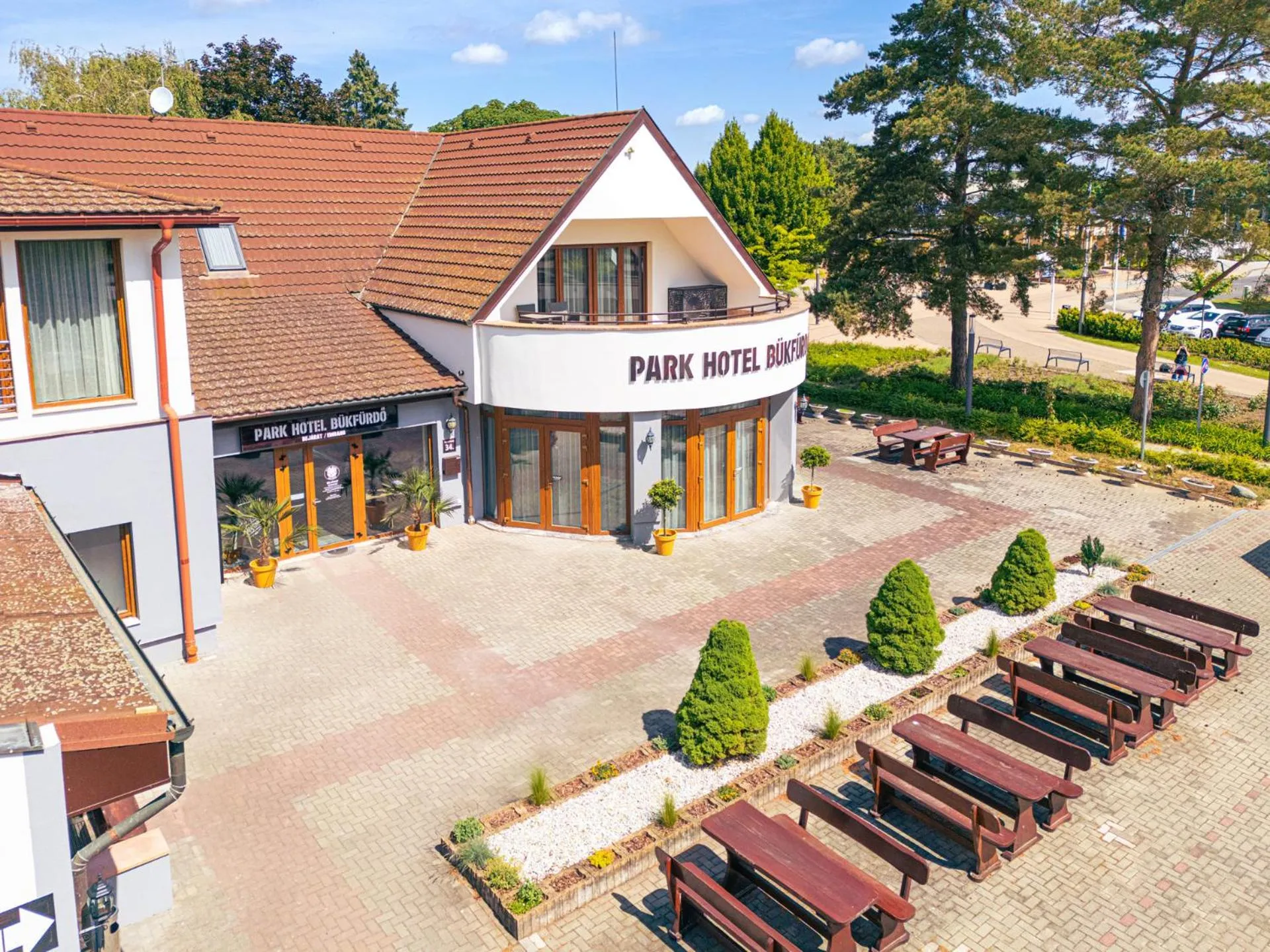 Property building in Park Hotel Bükfürdő
