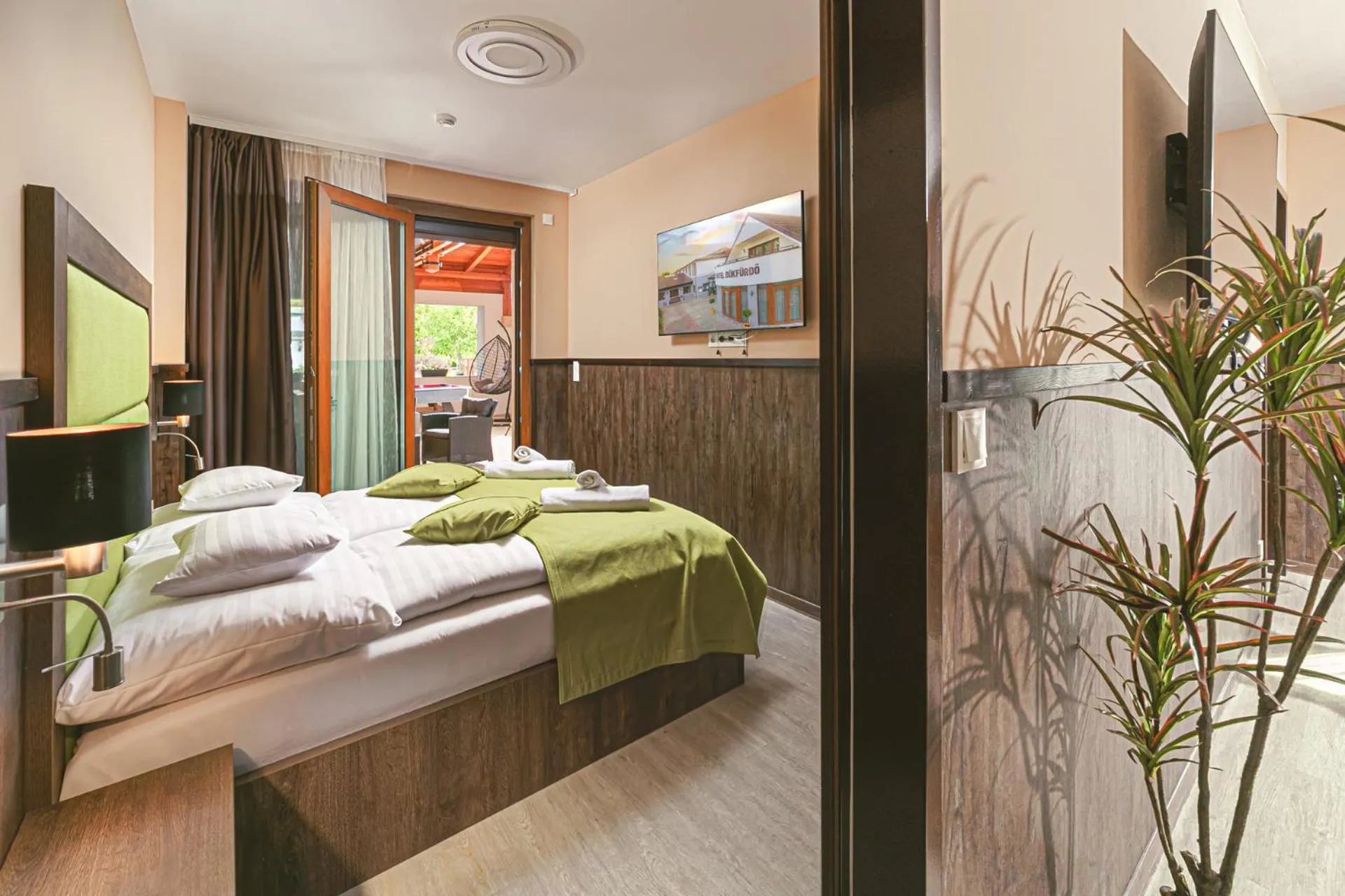 Bed in Park Hotel Bükfürdő