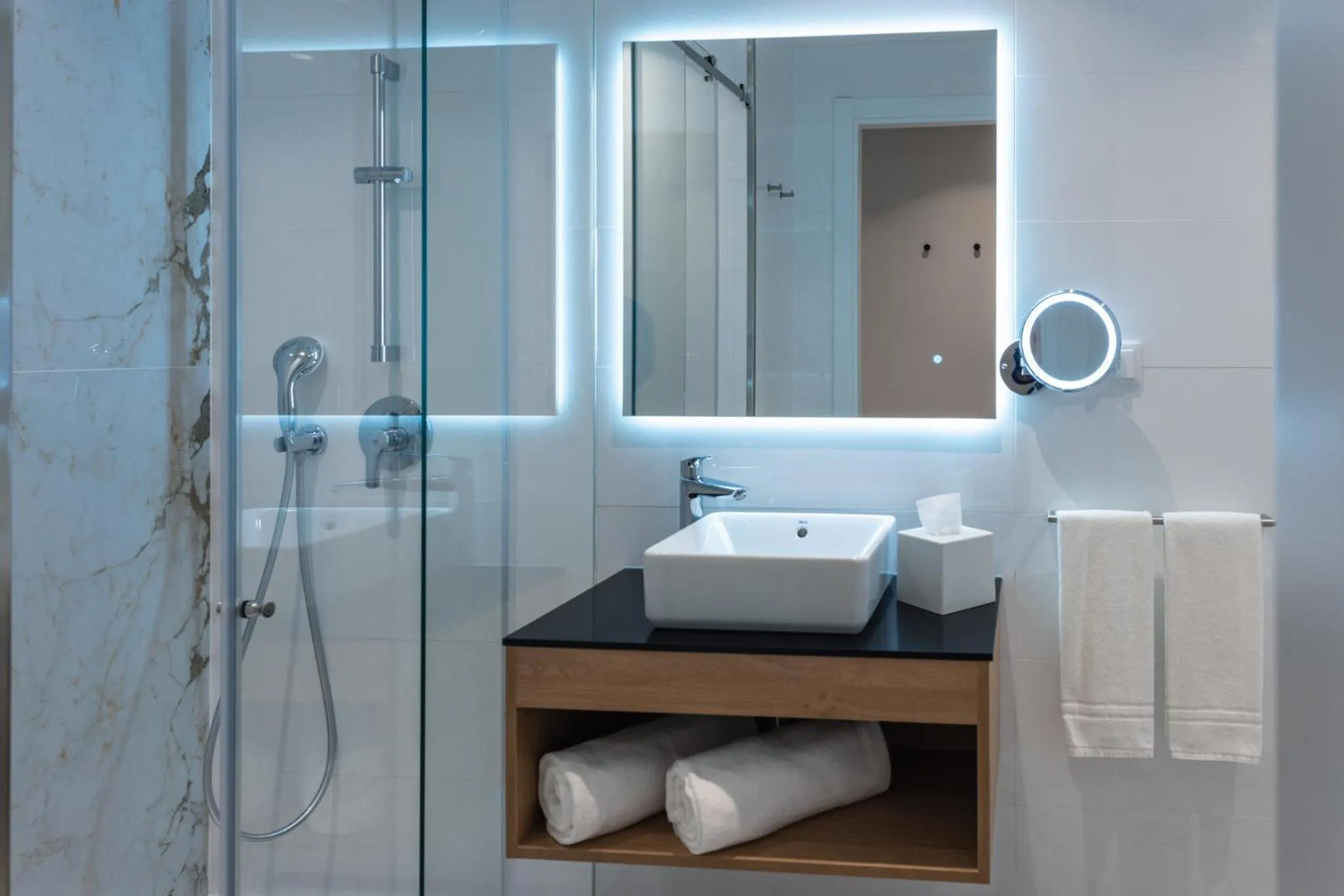 Photo of the whole room in Holiday Inn Braga by IHG