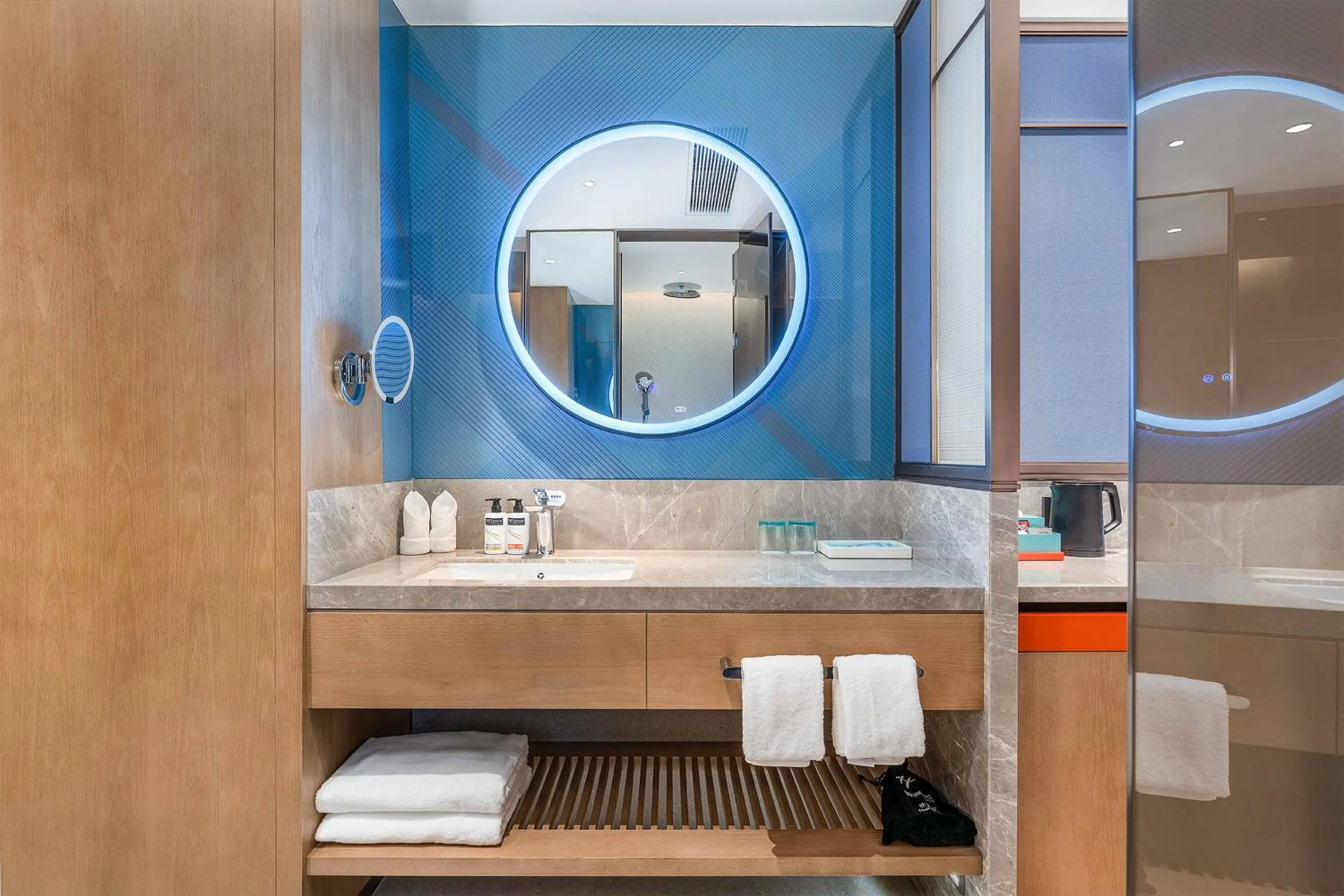 Toilet in Holiday Inn Express Datong Pingcheng by IHG