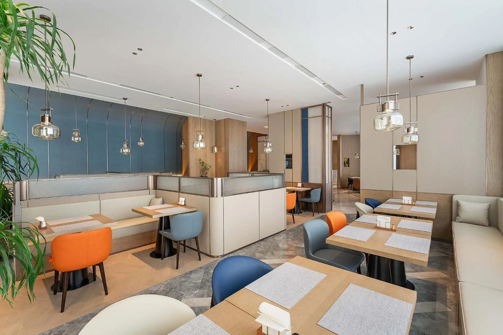 Restaurant/places to eat in Holiday Inn Express Datong Pingcheng by IHG