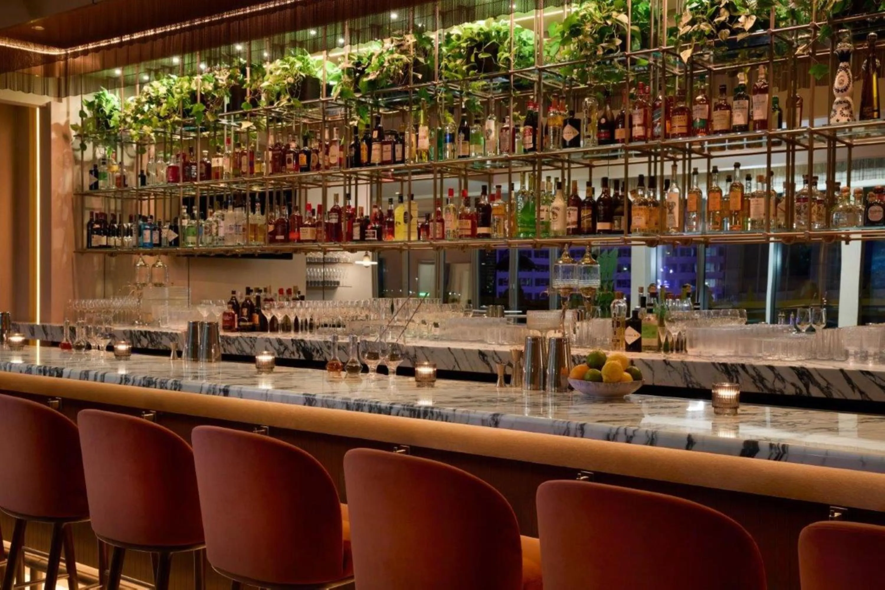 Lobby or reception in InterContinental Indianapolis by IHG