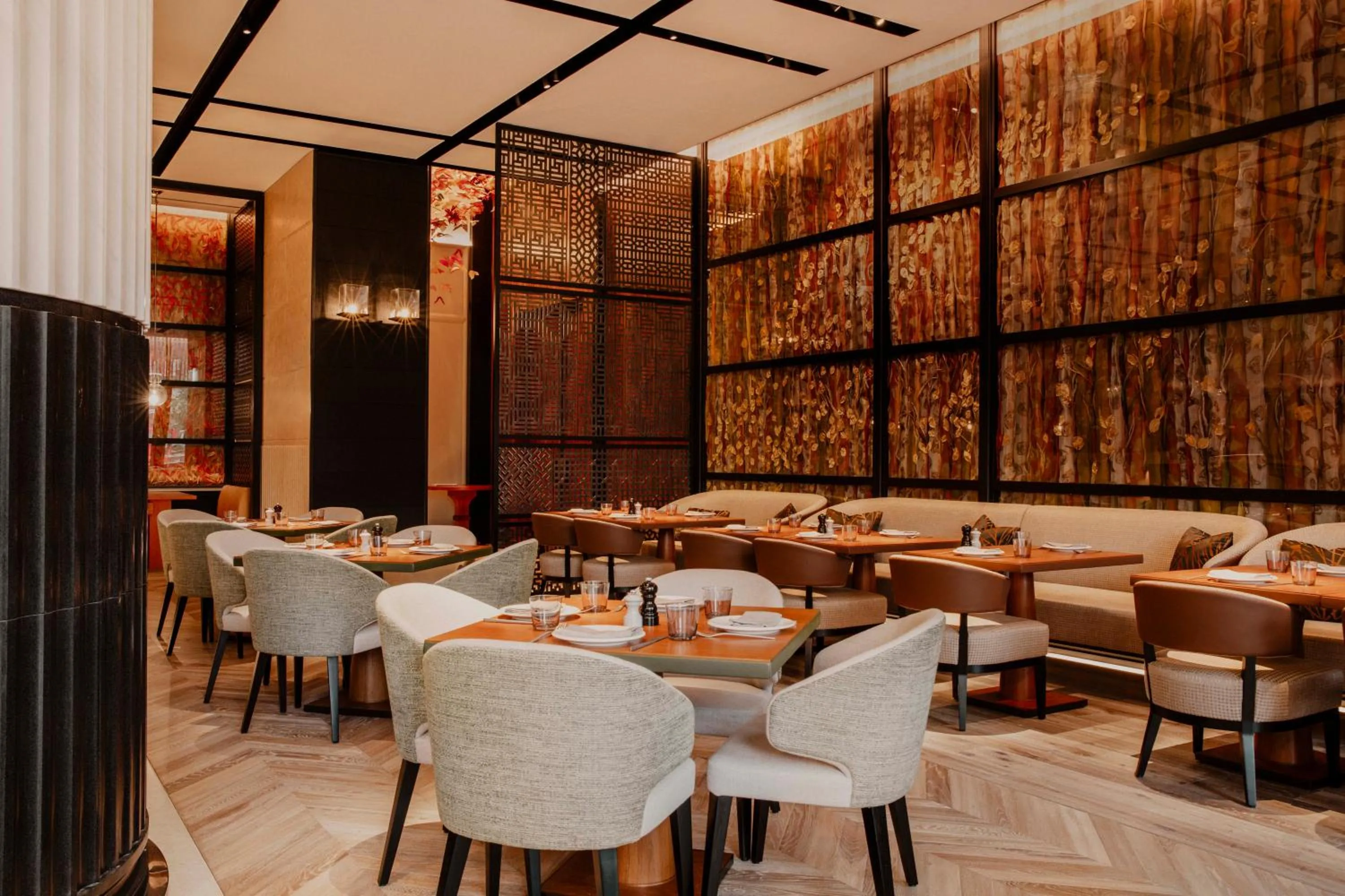 Restaurant/places to eat in Park Hyatt London River Thames