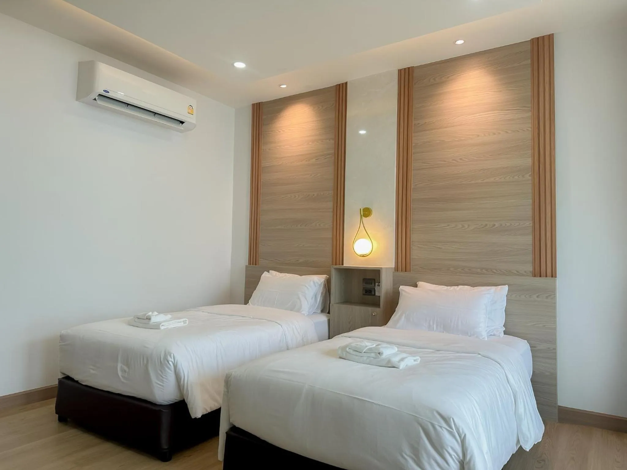 Bed in 2SIS'S Khanom Resotel