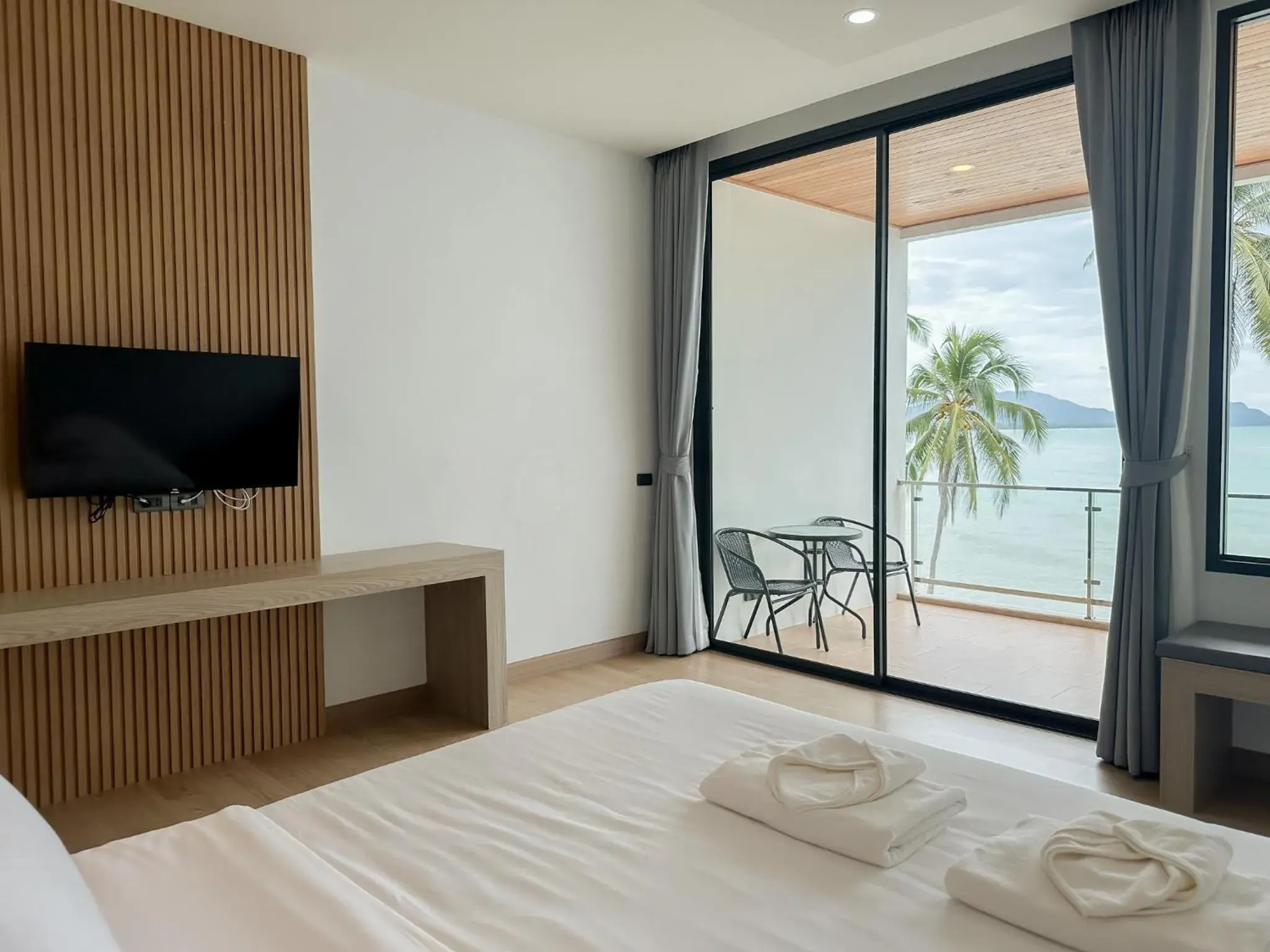 King Room with Sea View in 2SIS'S Khanom Resotel King Room with Sea View in 2SIS'S Khanom Resotel