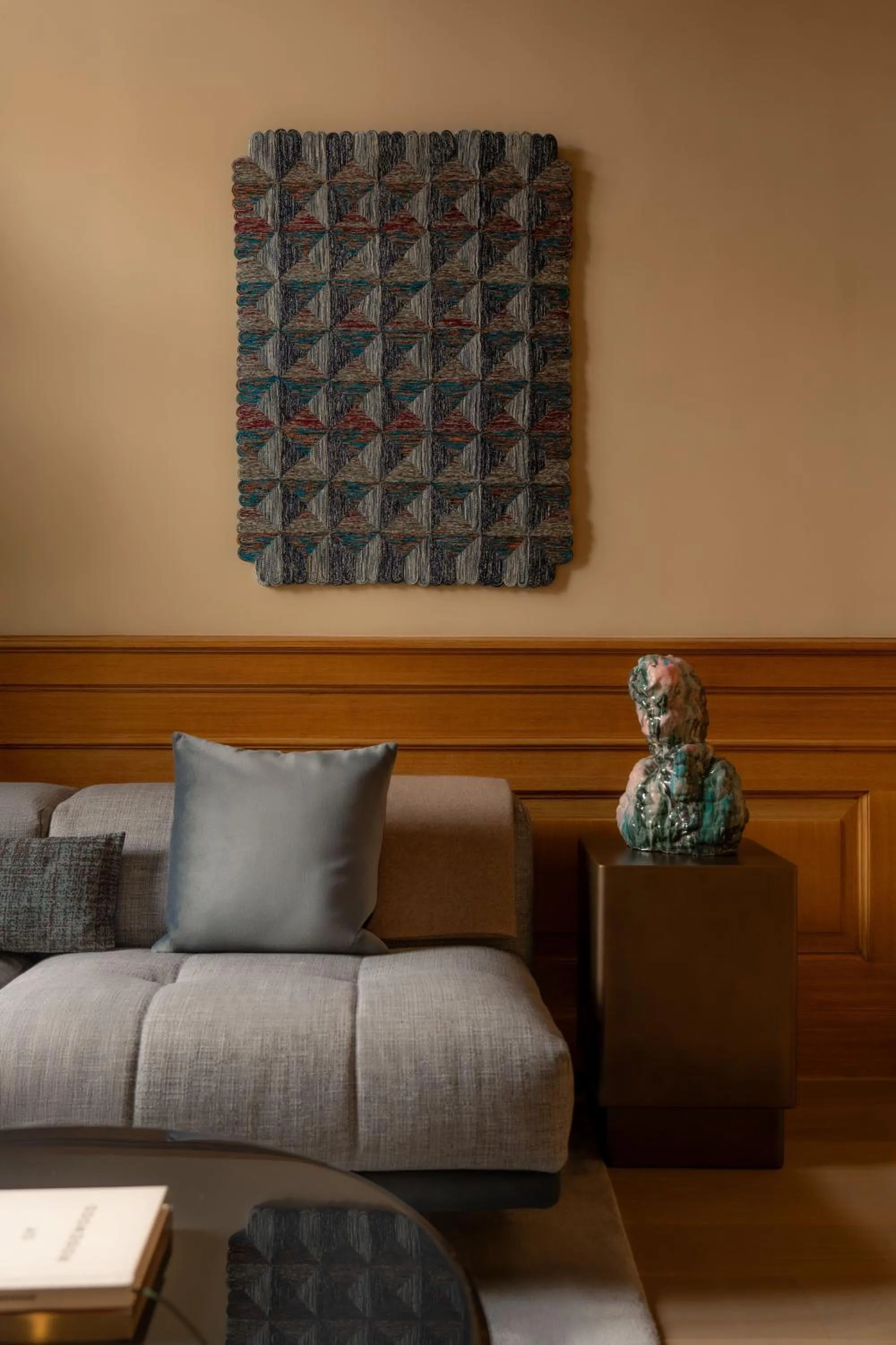 Living room in Rosewood Amsterdam