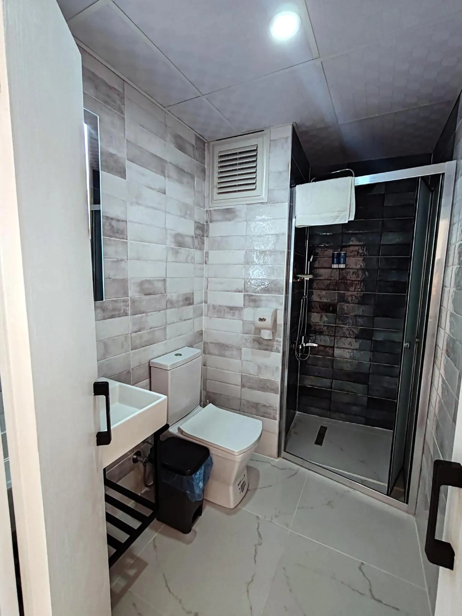 Shower in Aim Bozcaada