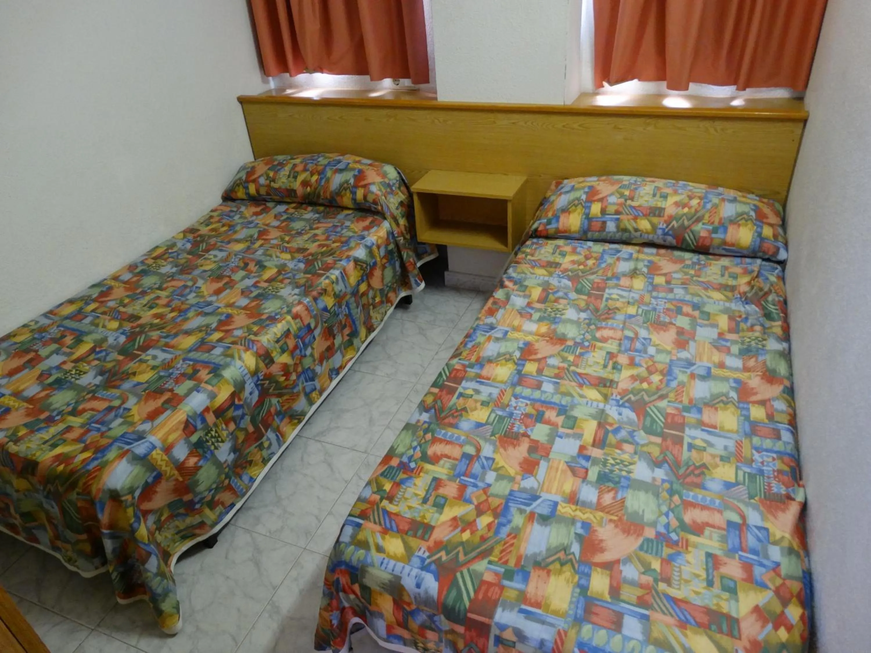 Bedroom, Bed in Benibeach 