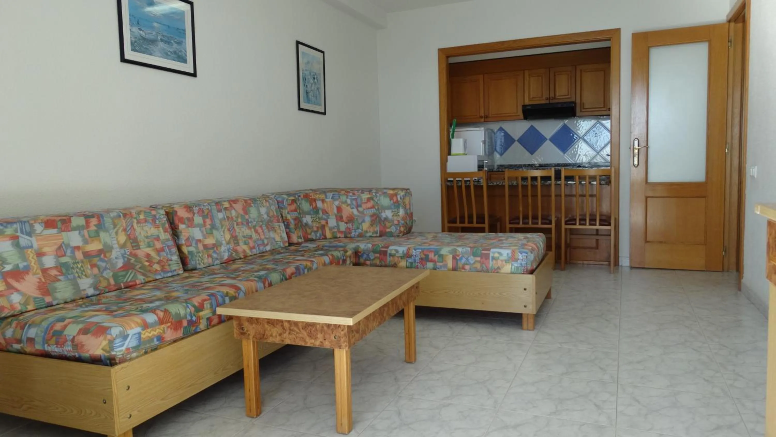 Kitchen or kitchenette in Benibeach 