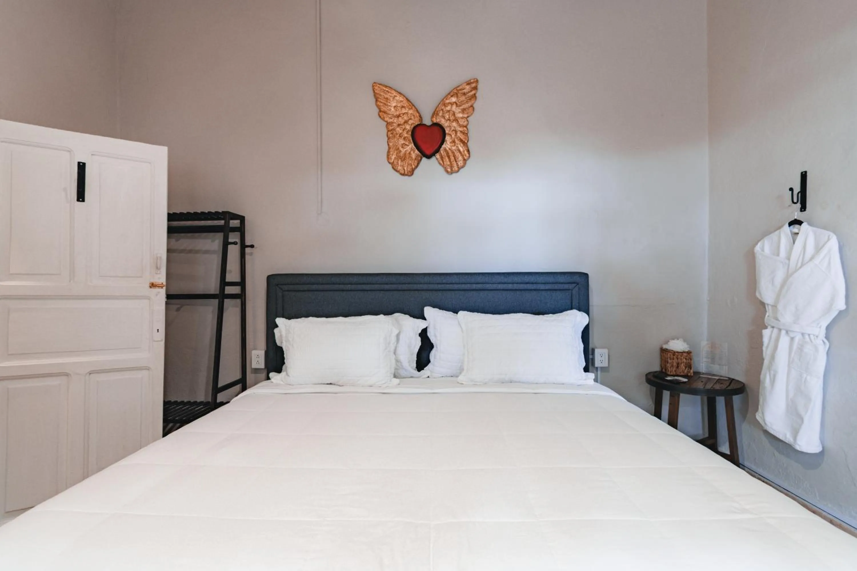 Photo of the whole room, Bed in Te Amo Hotel Boutique