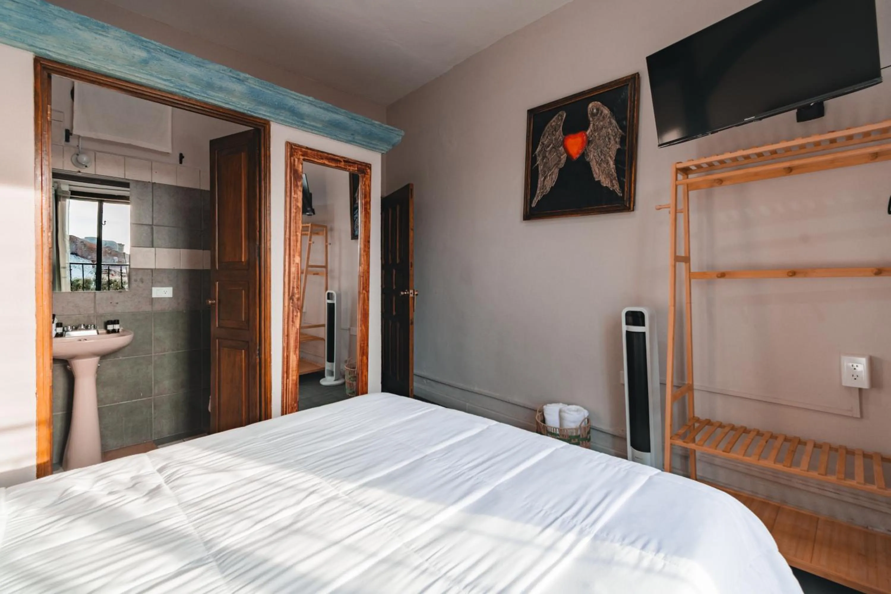 Photo of the whole room, Bed in Te Amo Hotel Boutique