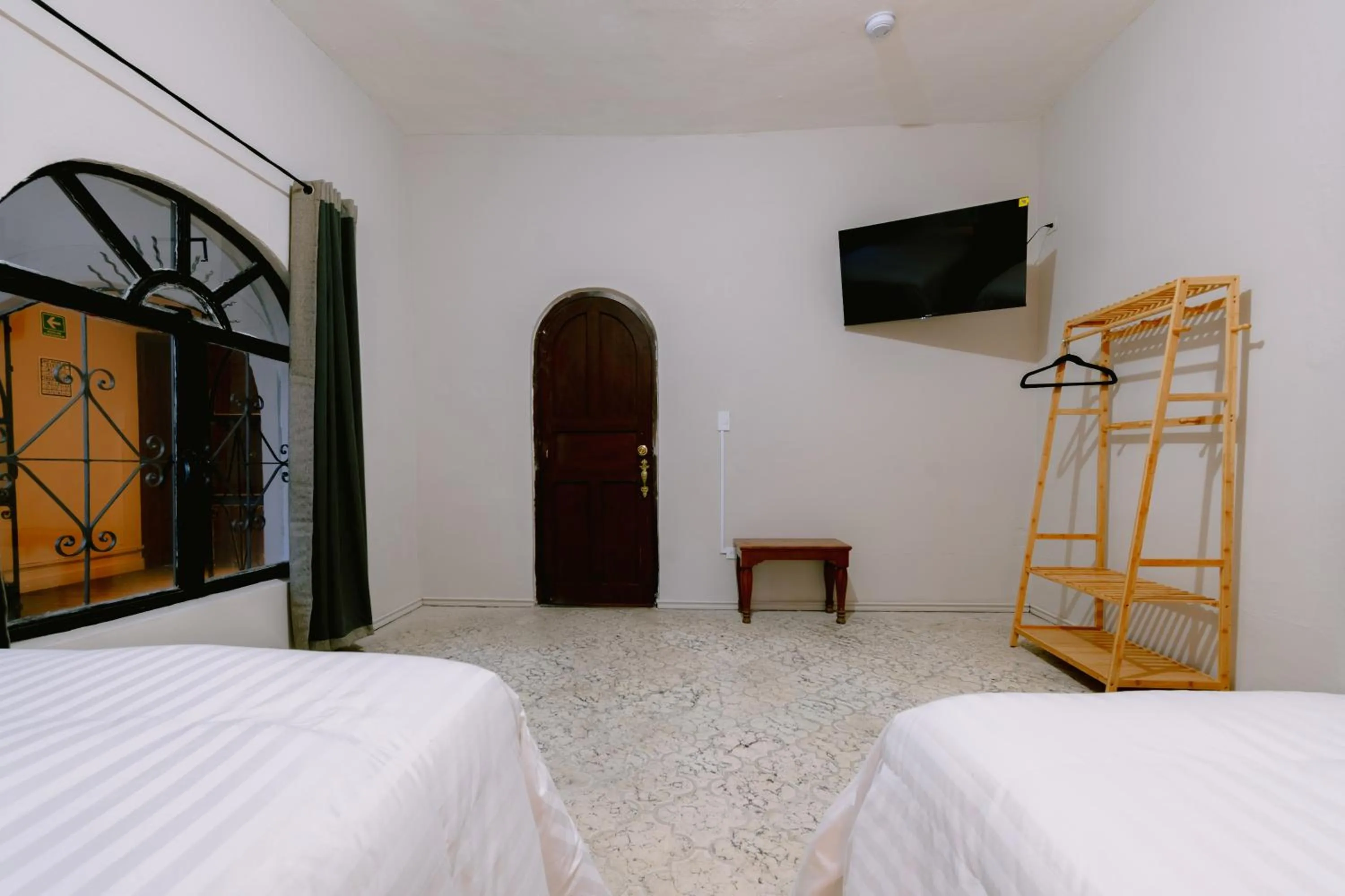 Photo of the whole room, Bed in Te Amo Hotel Boutique