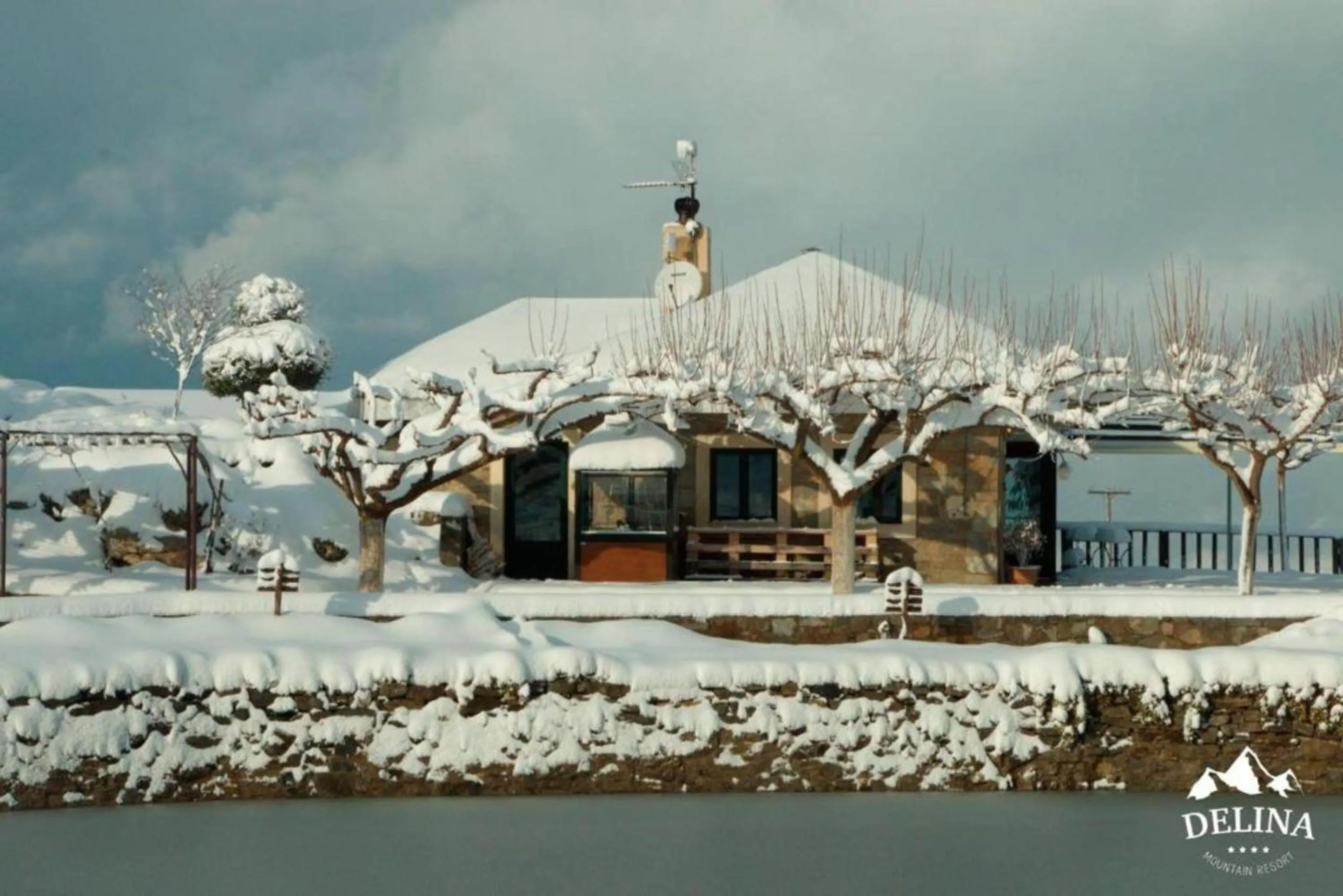 Property building in Delina Mountain Resort