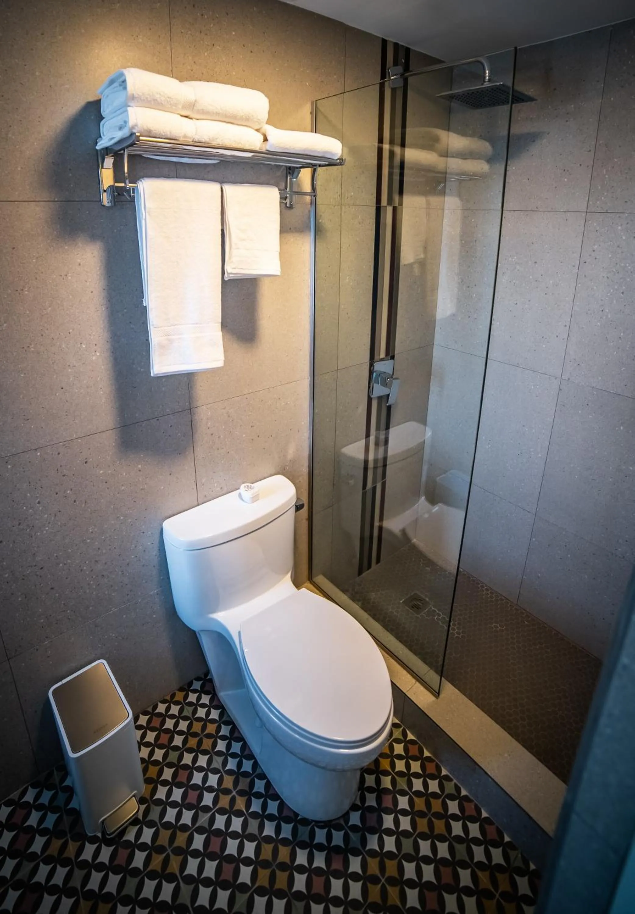 Shower in Melao Lodge