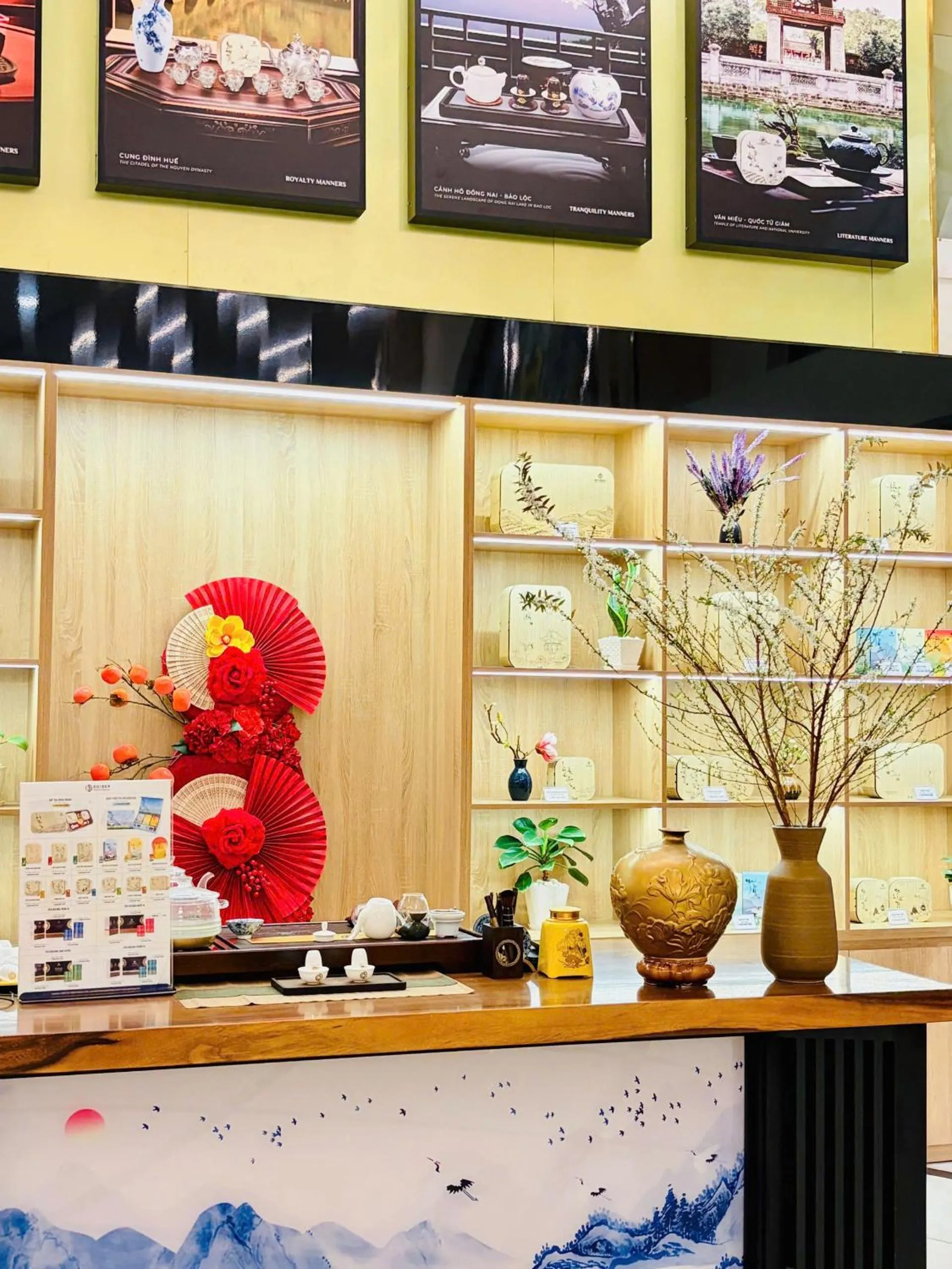 Other in Sandals Lily Hotel