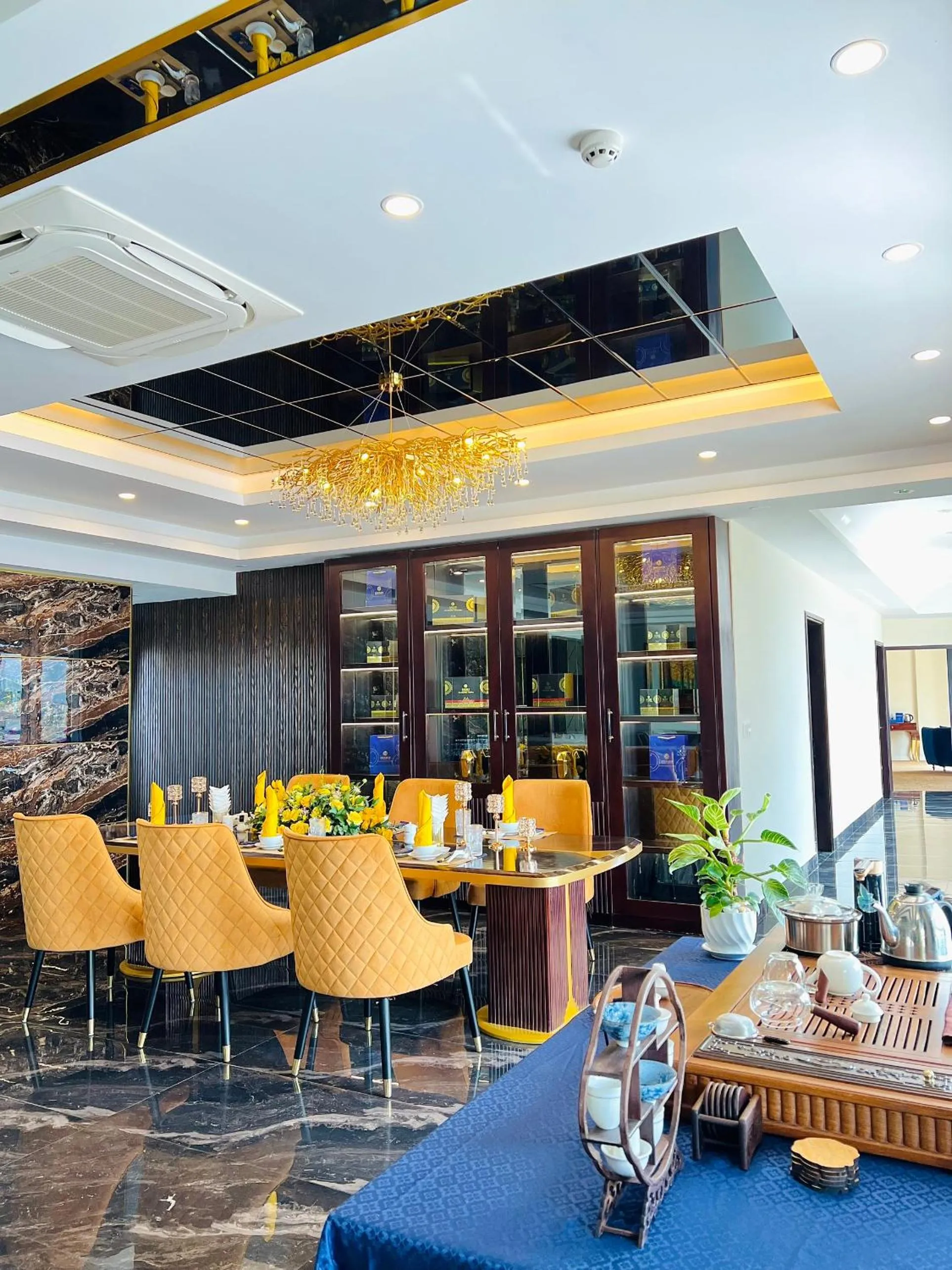 Restaurant/places to eat in Sandals Lily Hotel