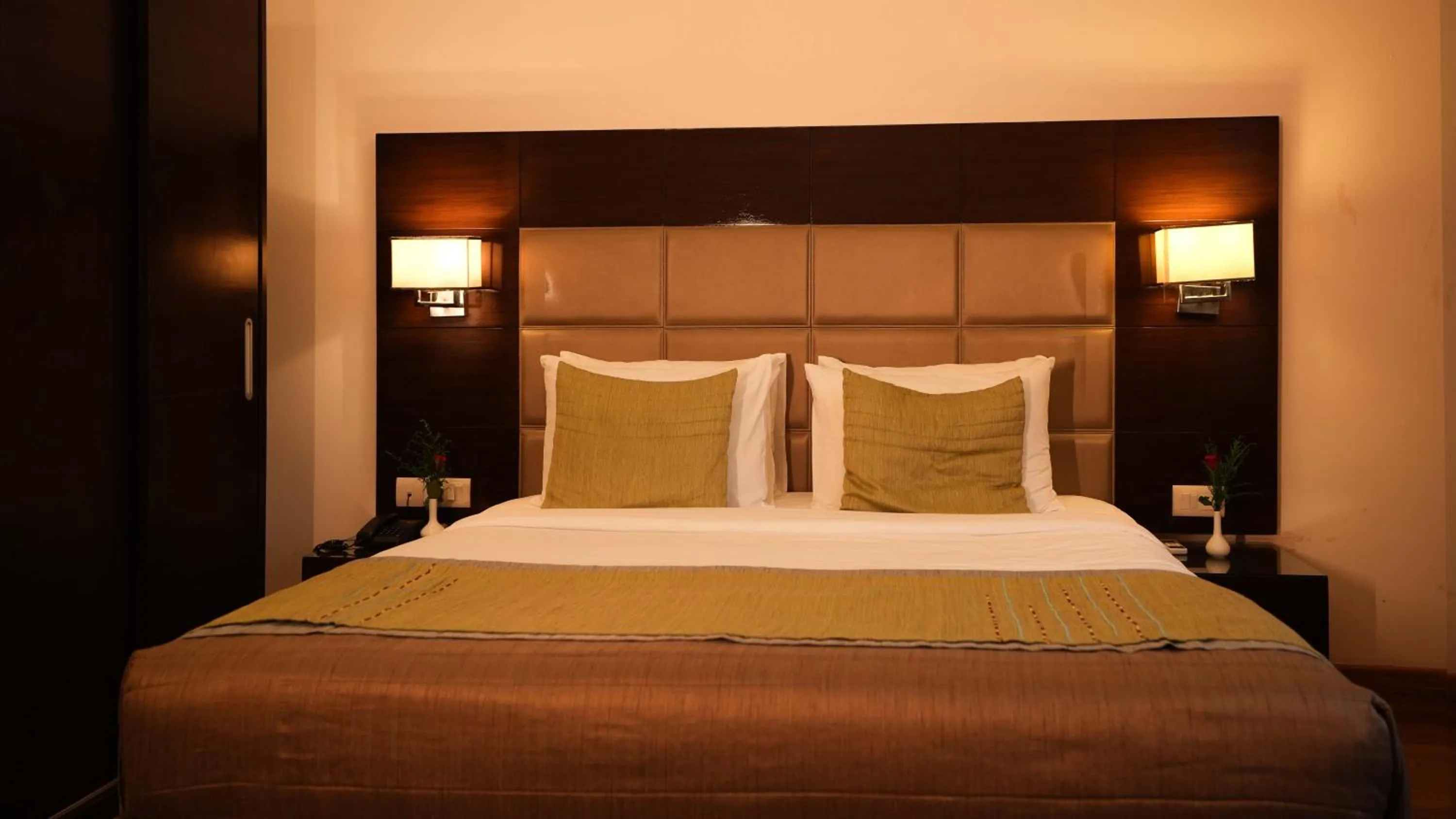 Bed in Hotel Africa Avenue - Greater Kailash 1