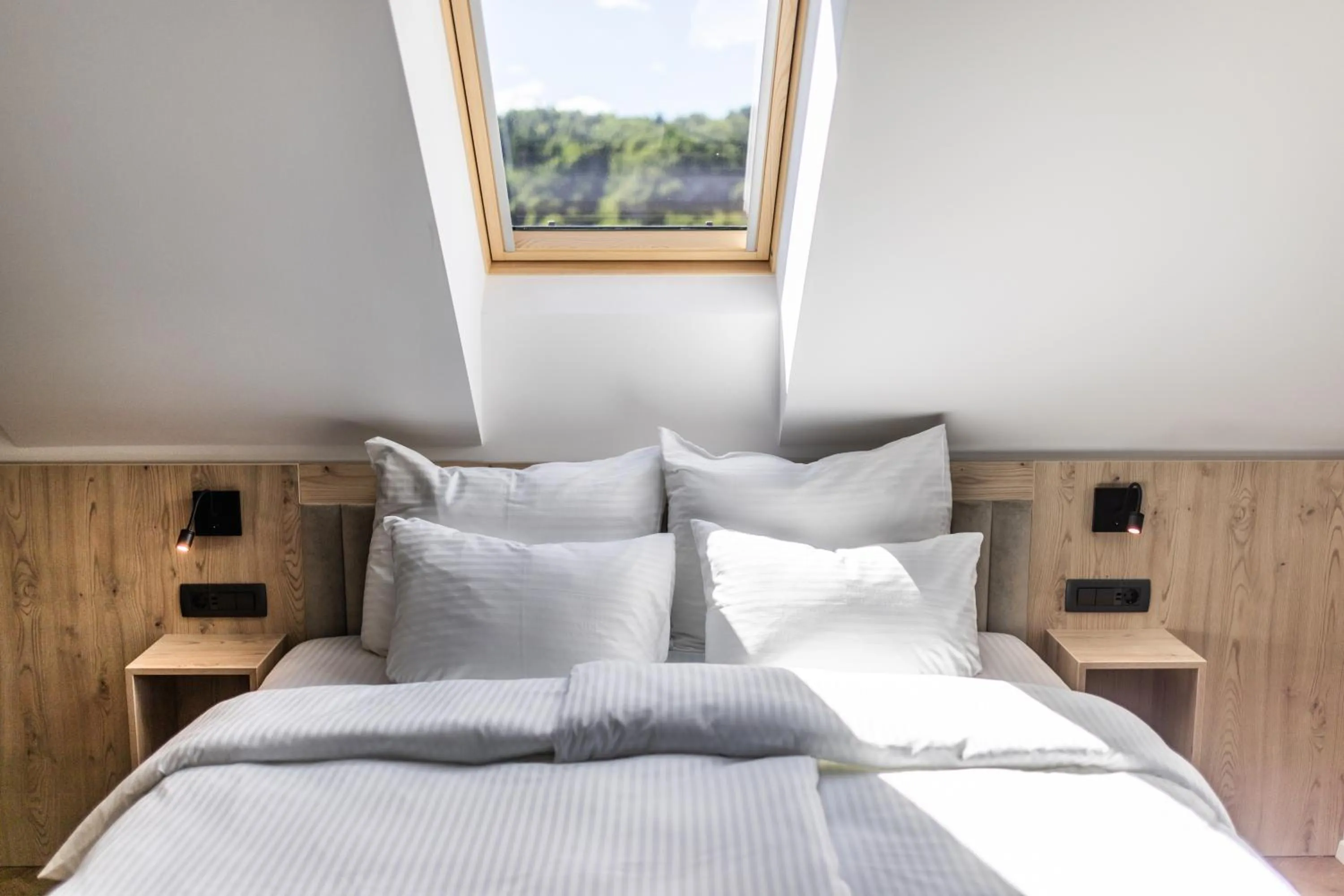 Bedroom, Bed in Hotel Julian Alps