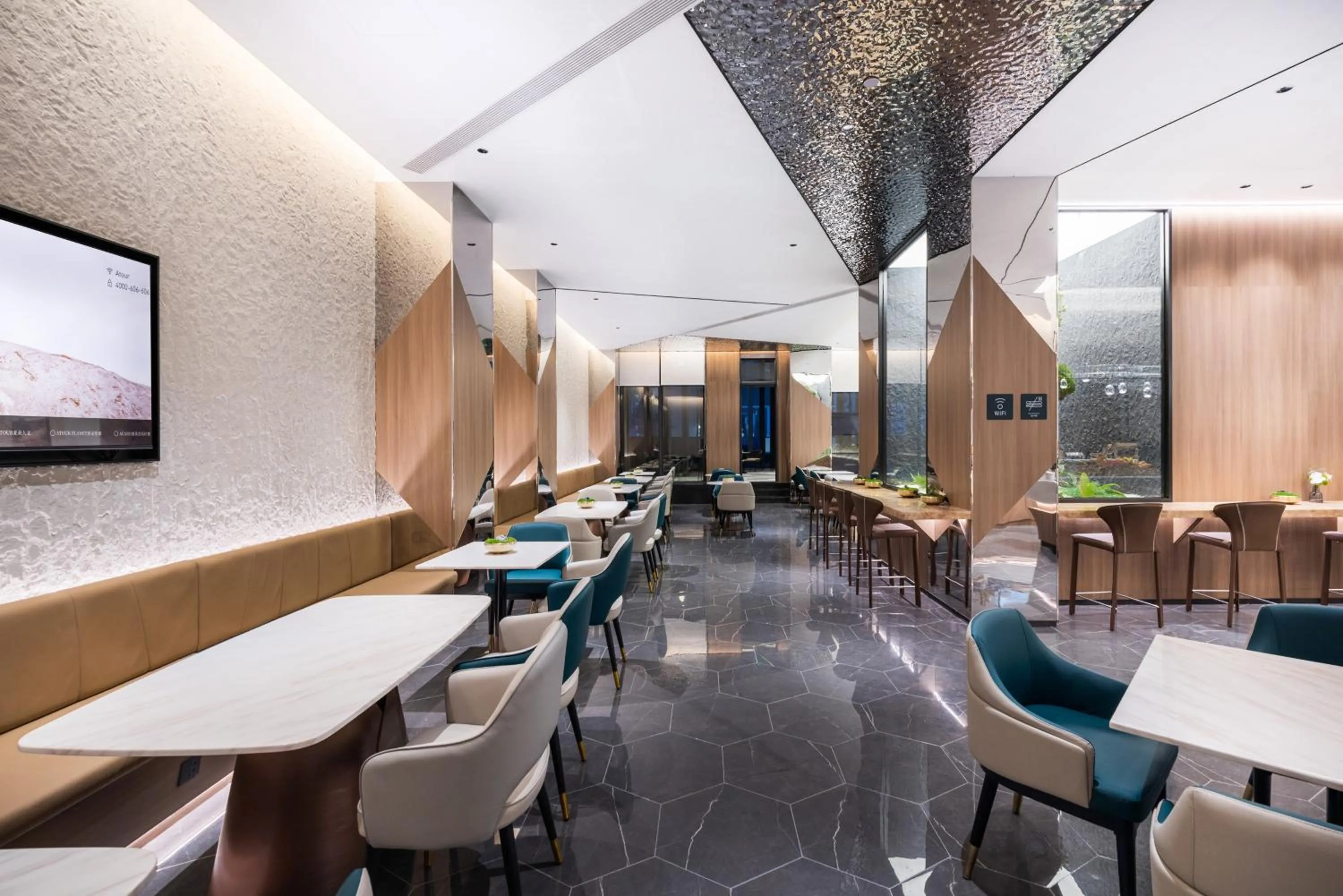Restaurant/places to eat in Atour Hotel Dongguan Xiping Xindi Center