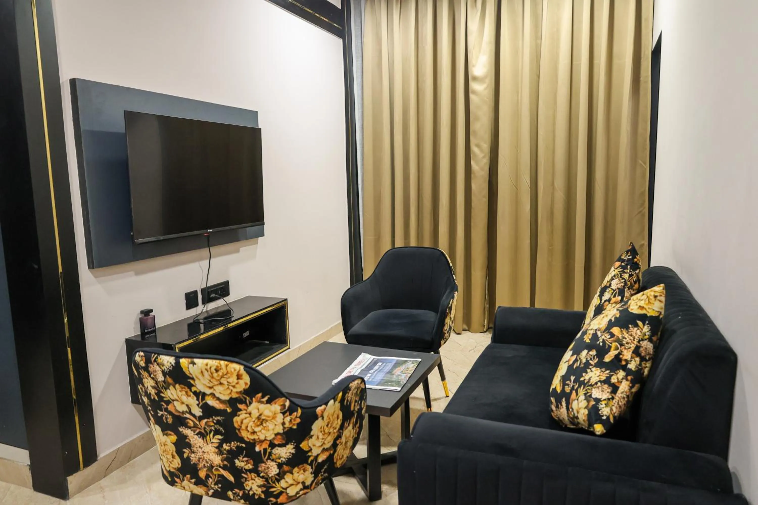 Seating area in Aquila Grand Suites - Noida Sector 136