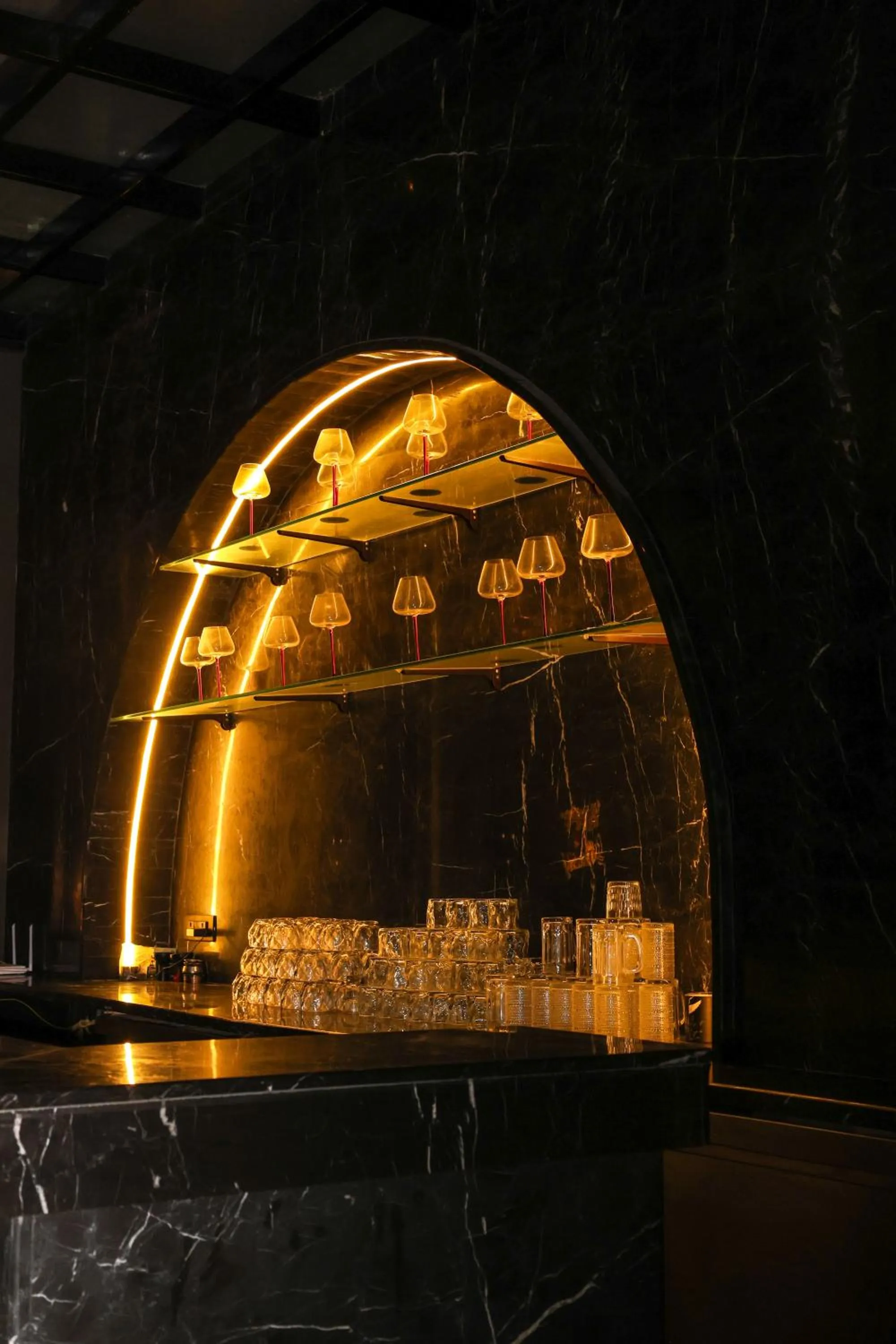 Lounge or bar in Aquila Grand Suites - Noida Sector 136