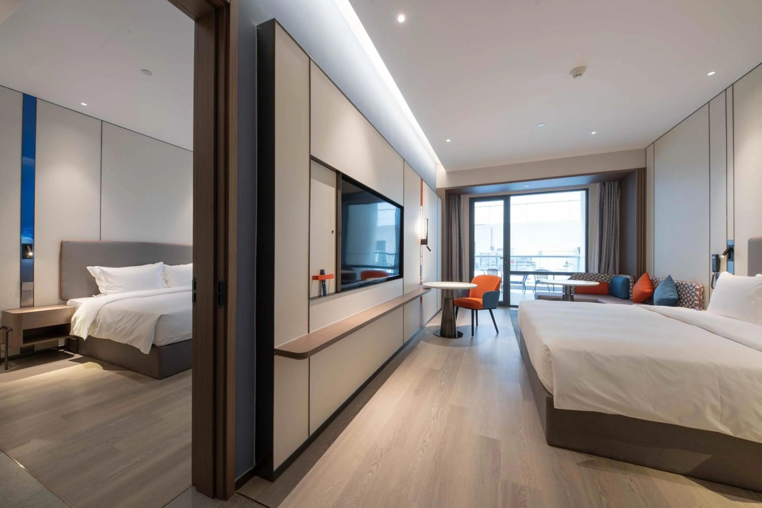 TV and multimedia, Bed in Holiday Inn Express Hai'an Railway Station by IHG