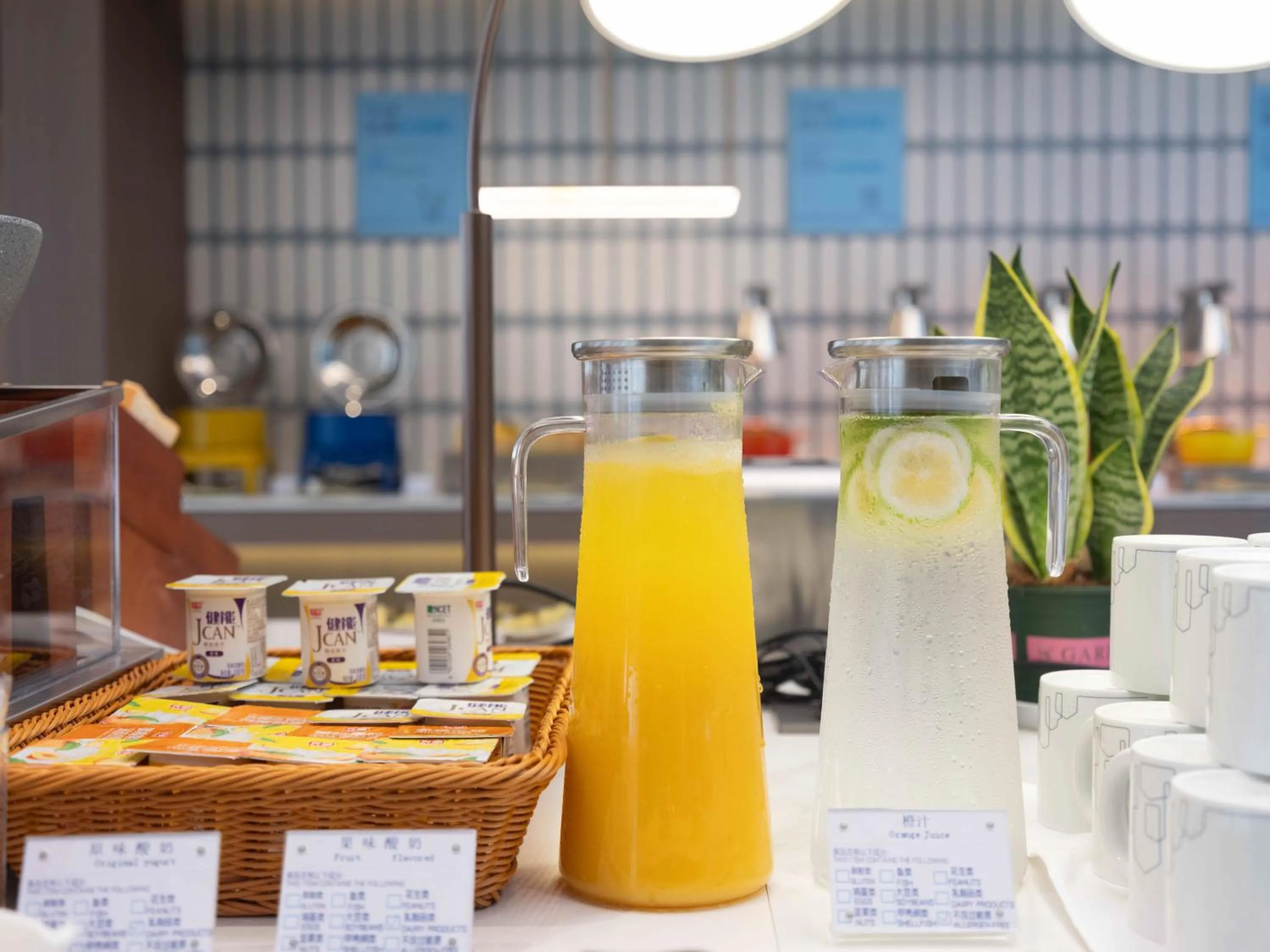 Breakfast in Holiday Inn Express Hai'an Railway Station by IHG