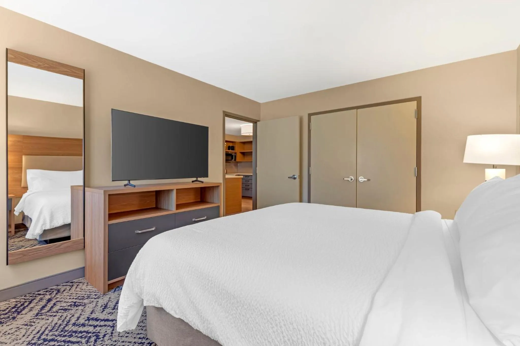 Photo of the whole room, Bed in Candlewood Suites Lawrenceville - Princeton by IHG