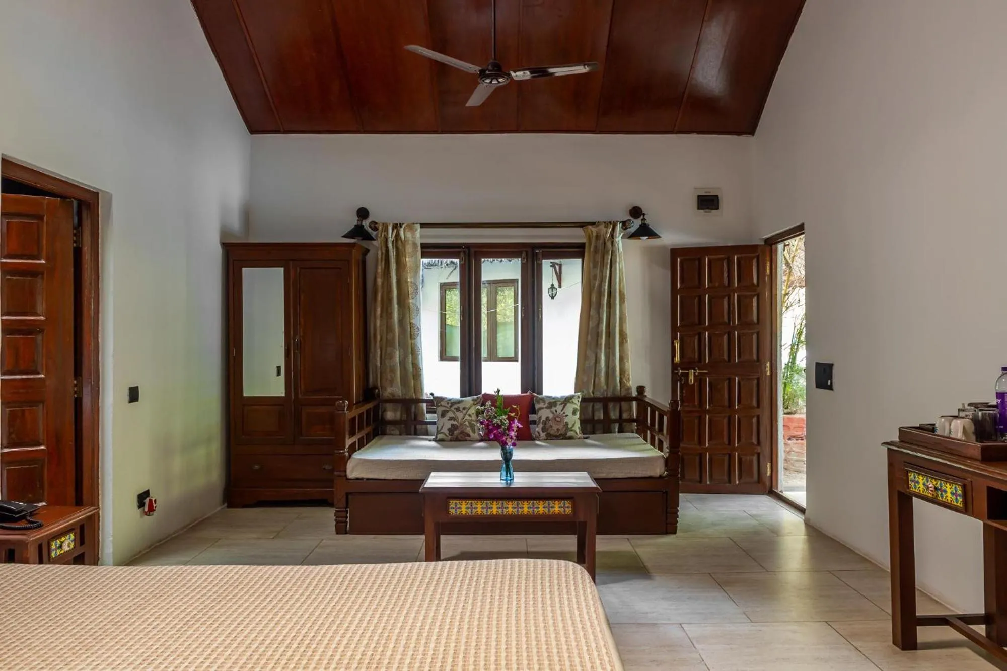 Bed in WilderNest Araanya by Vibescapes