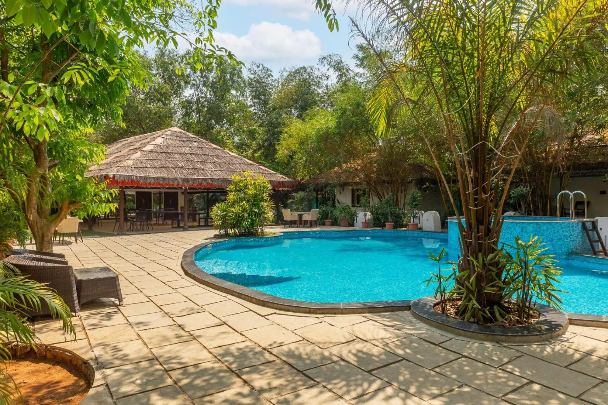 Patio in WilderNest Araanya by Vibescapes