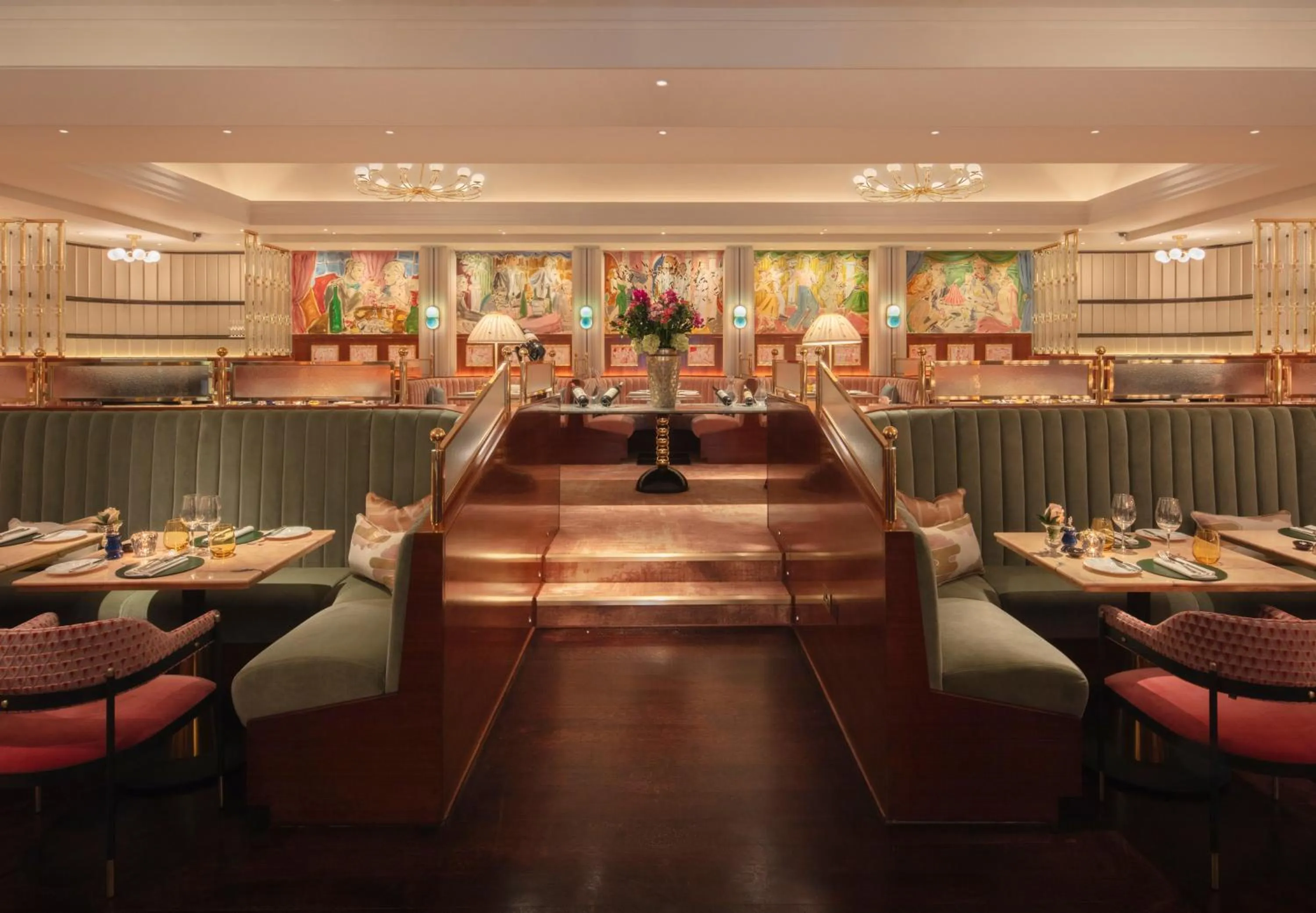 Restaurant/places to eat in The Beaumont Mayfair