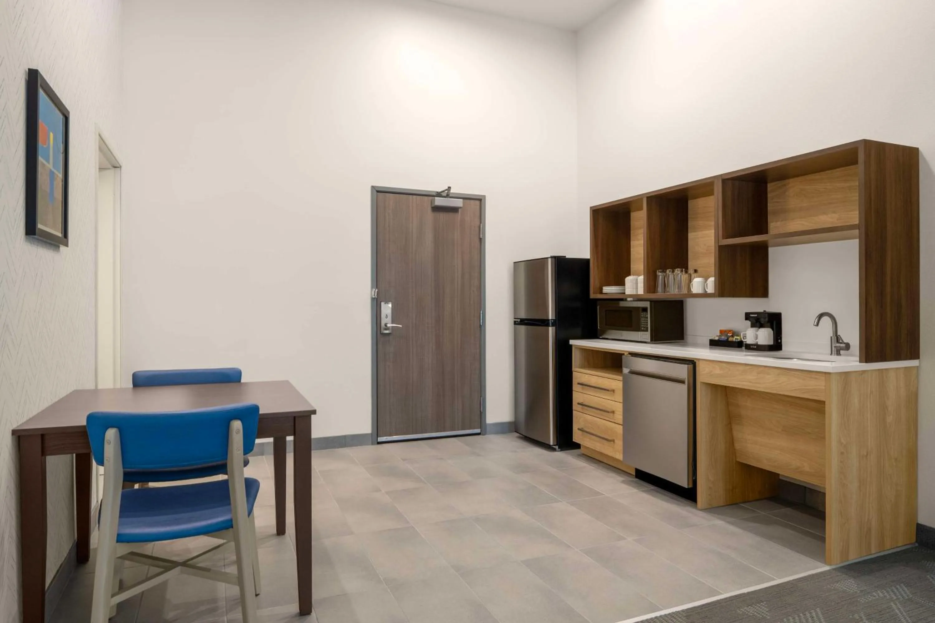 Kitchen or kitchenette in Home2 Suites By Hilton Jonesboro