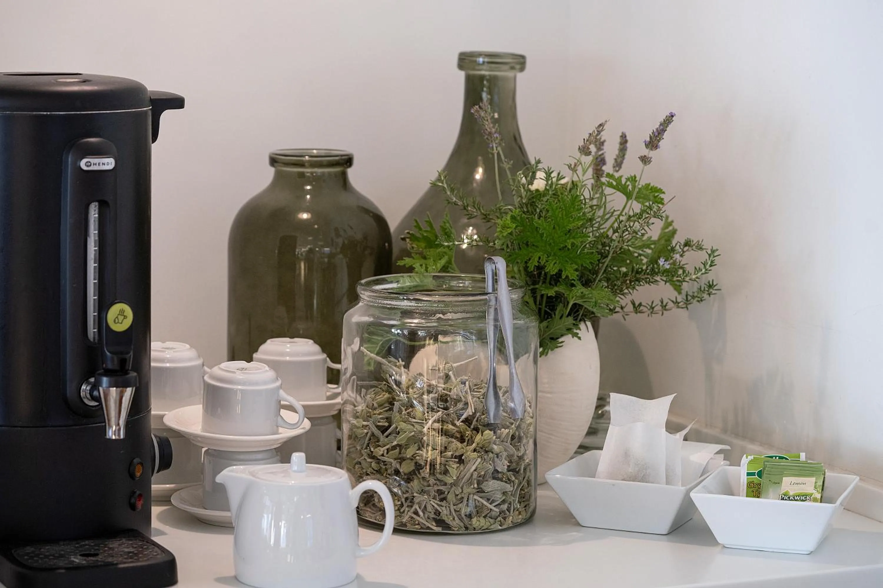 Food and drinks in Maritimo Beach Hotel