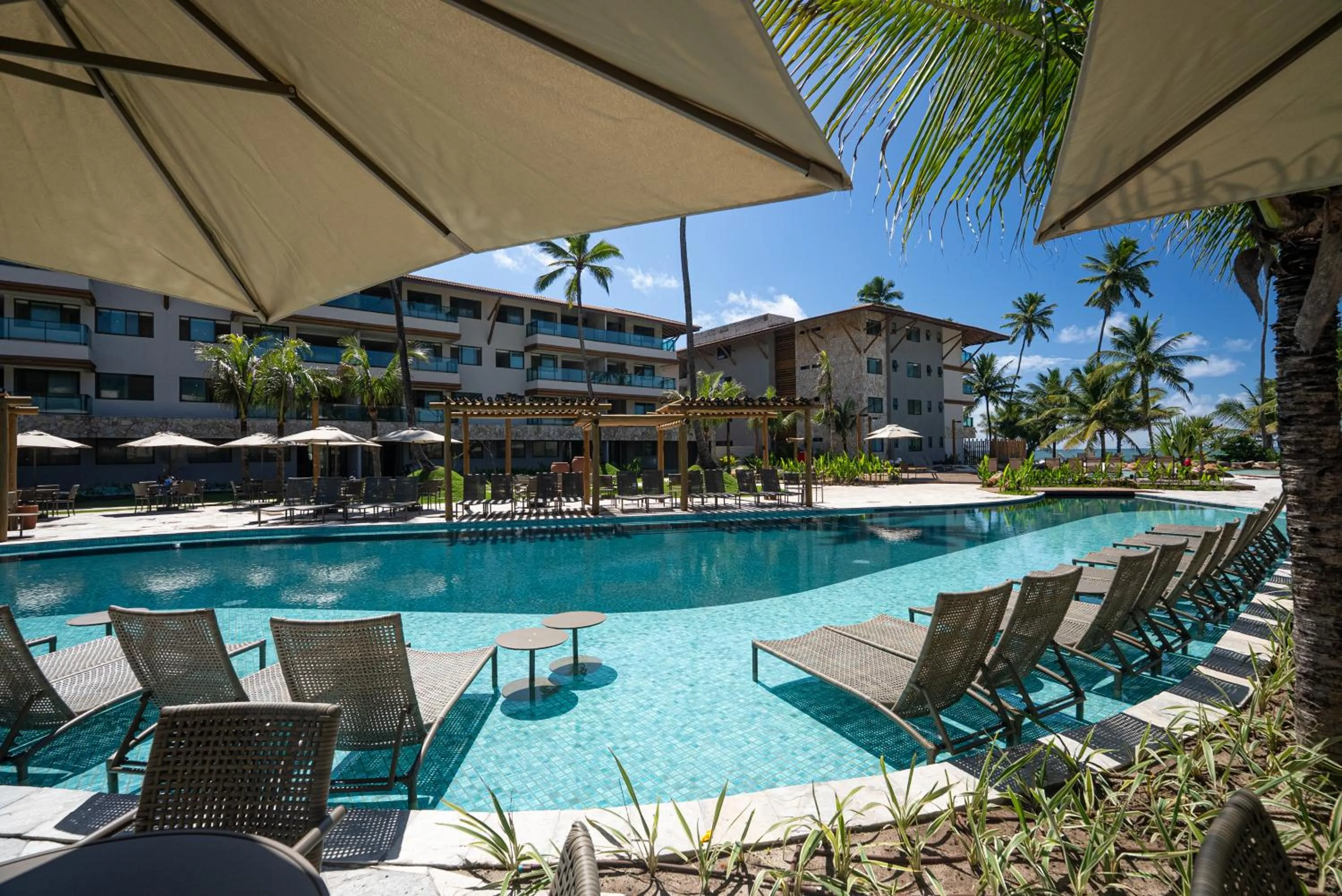 Swimming pool in Samoa Villa Resort