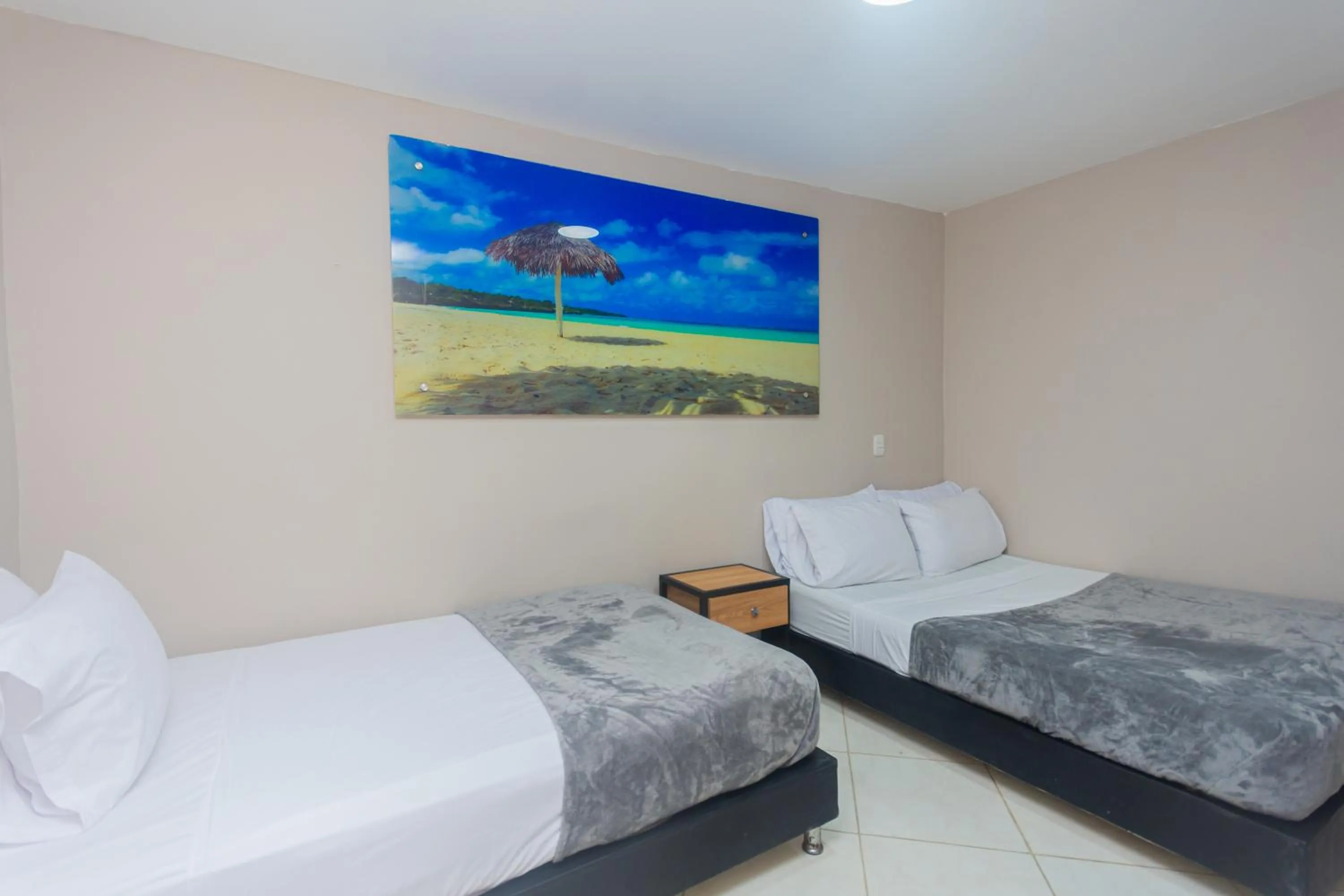 Photo of the whole room, Bed in Hotel Tropical San Jeronimo