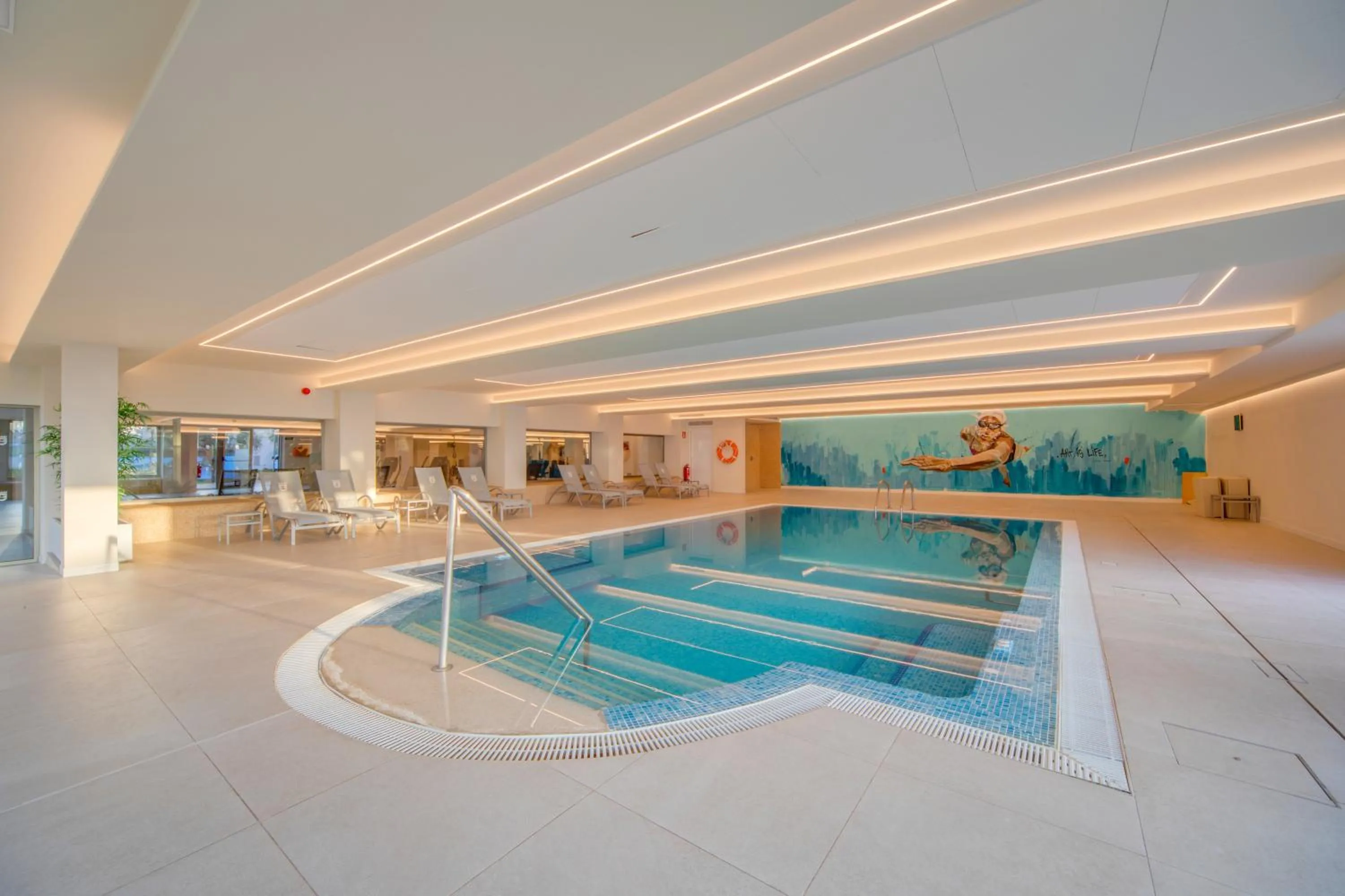 Swimming pool in Playa Esperanza Resort Affiliated by Meliá