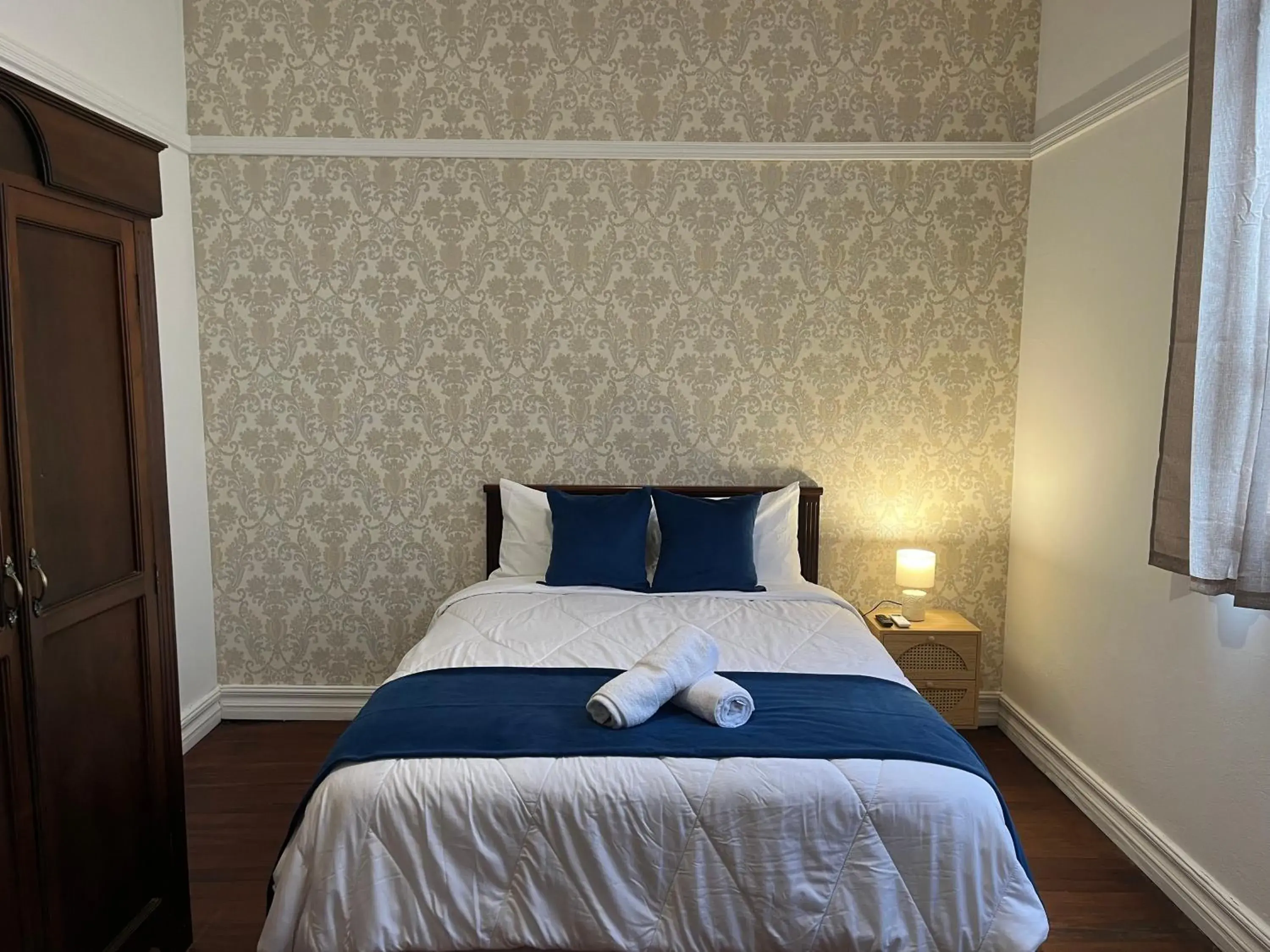 Deluxe Double Room - single occupancy in The Victorian Hotel Deluxe Double Room - single occupancy in The Victorian Hotel