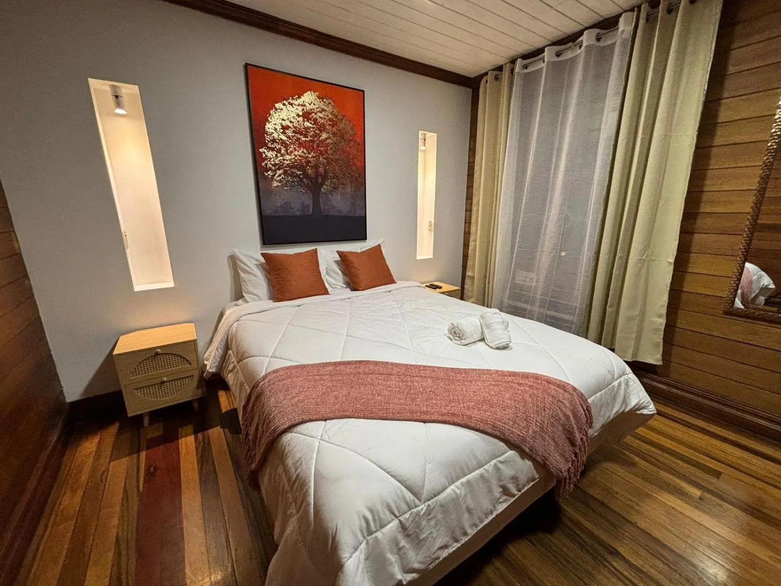 Bed in The Victorian Hotel