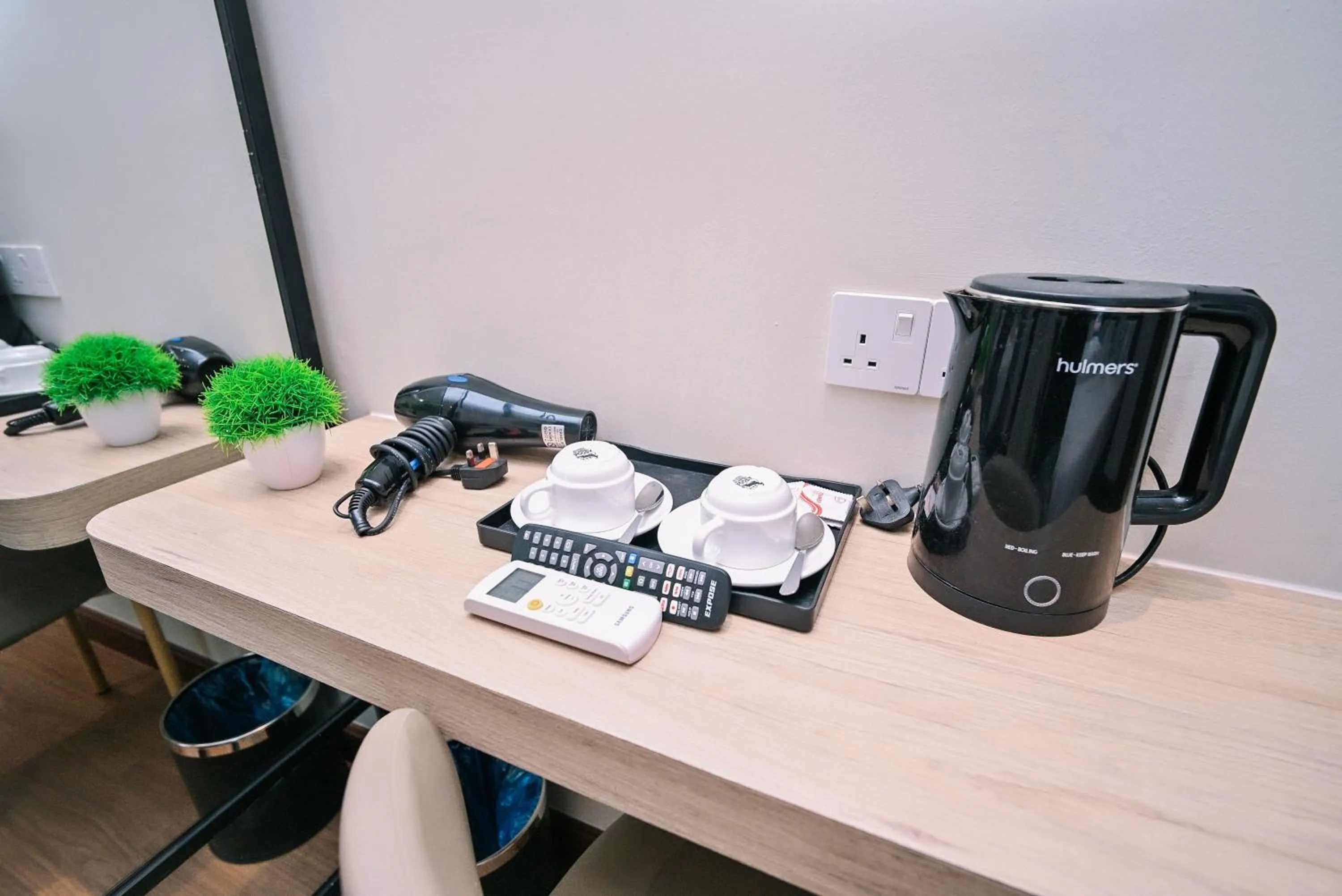 Coffee/tea facilities in Kingston Hotel 4 - TRX