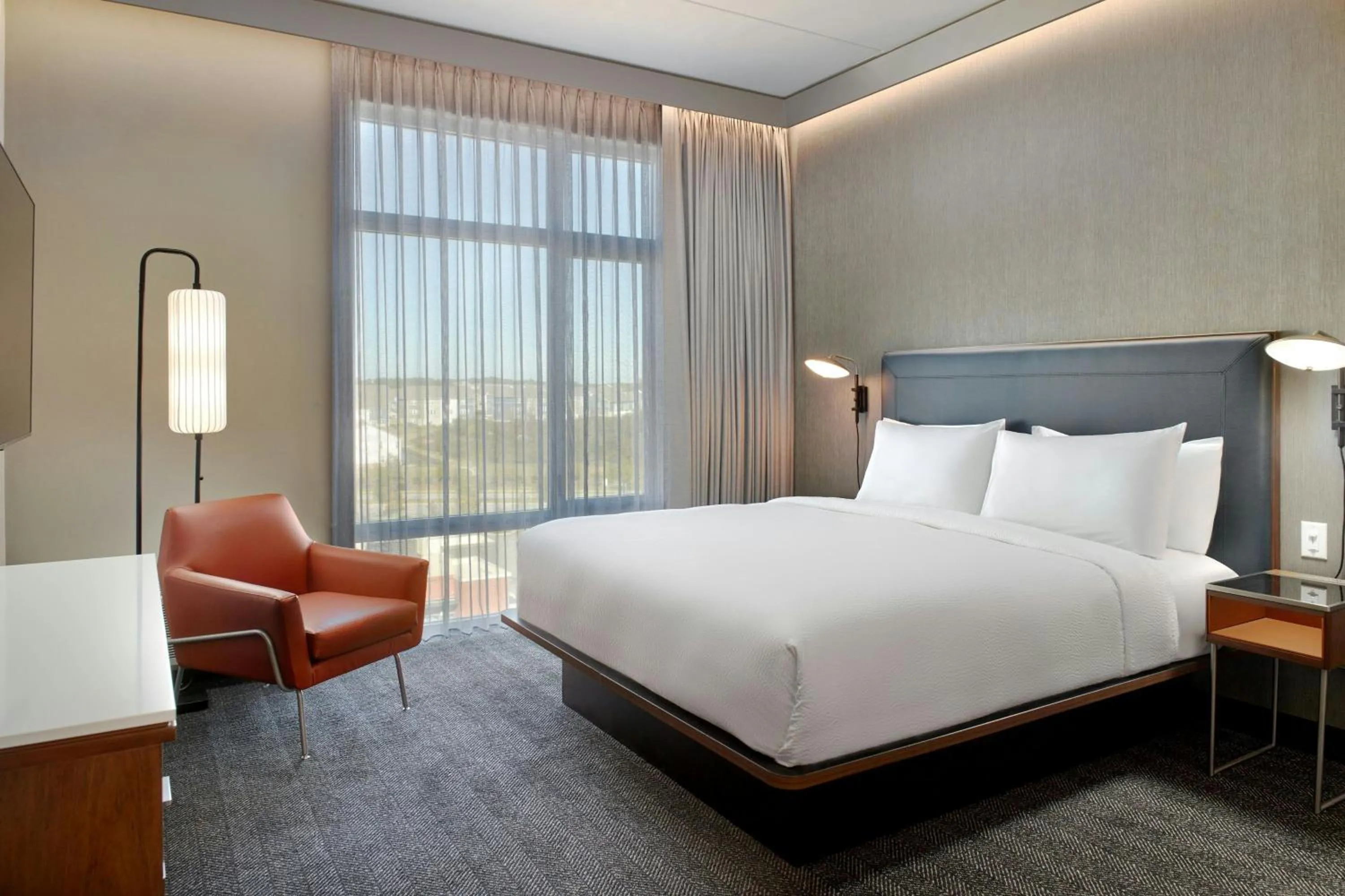 Bedroom, Bed in Courtyard by Marriott Atlanta Covington