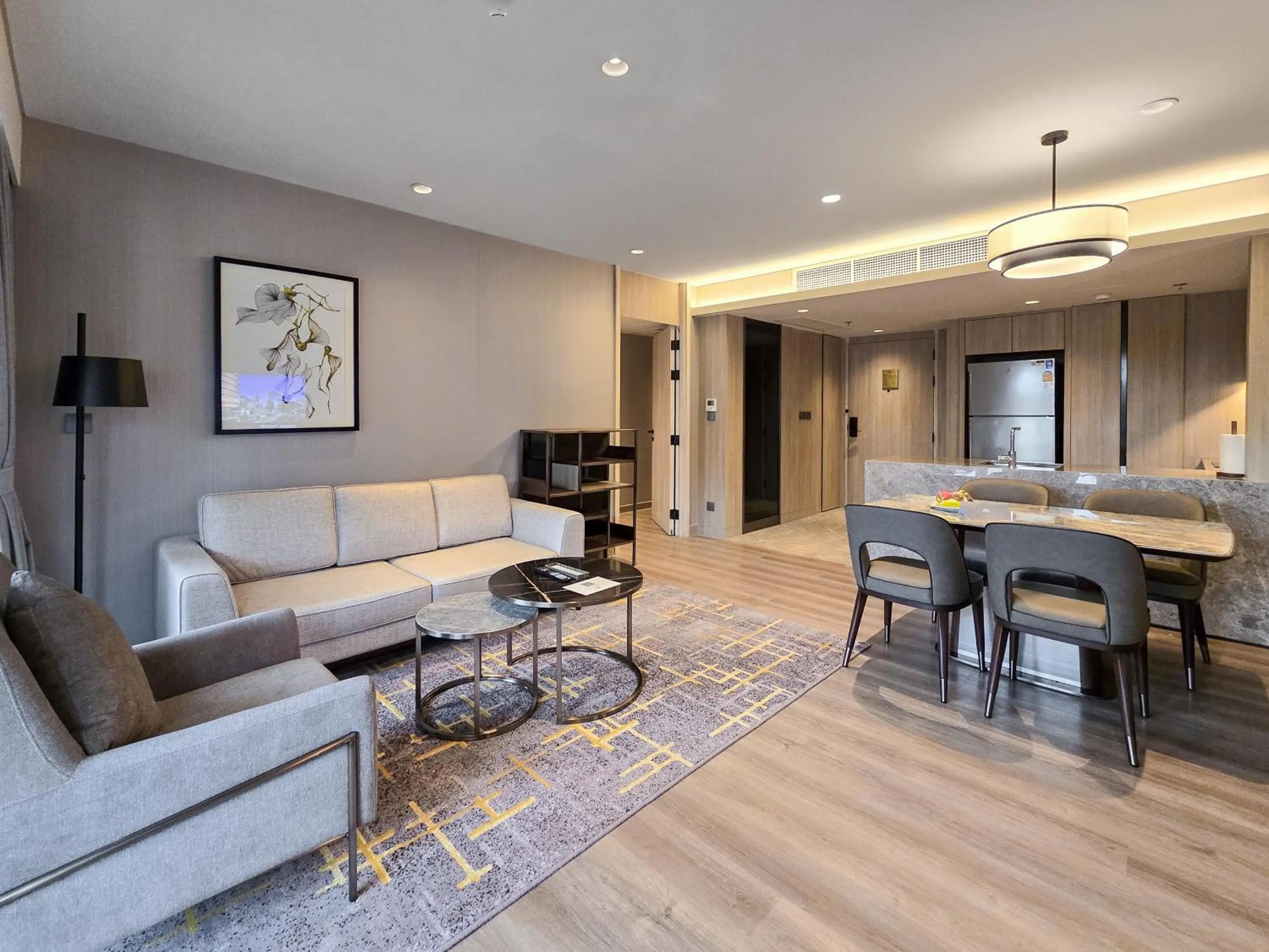 Living room in Marriott Executive Apartments, Bangkok Townhall Sukhumvit